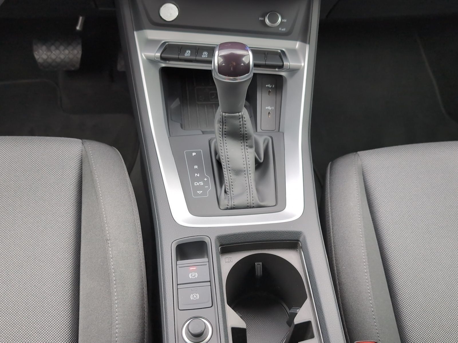 Audi Q3 35 TDI advanced S tro*LED*Virtual*Navi+*Kamer foto 7