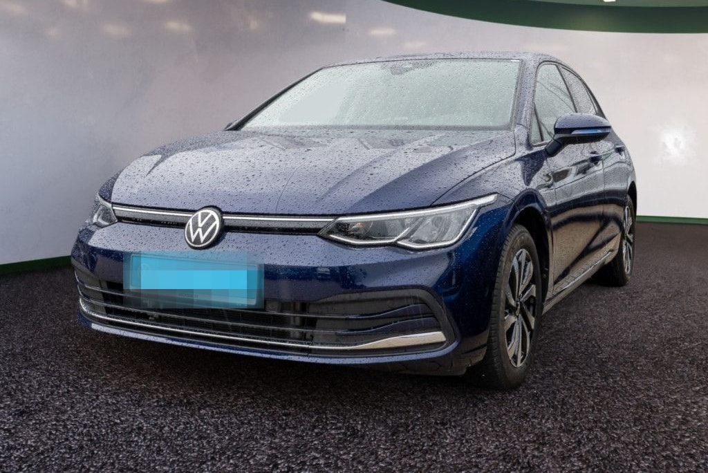 Volkswagen Golf VIII ACTIVE 2,0 l TDI DSG AHK ACC LED NAVI foto 2