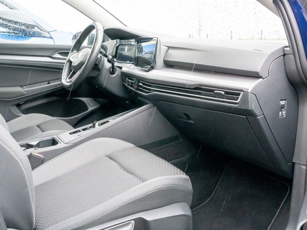 Volkswagen Golf VIII ACTIVE 2,0 l TDI DSG AHK ACC LED NAVI foto 3