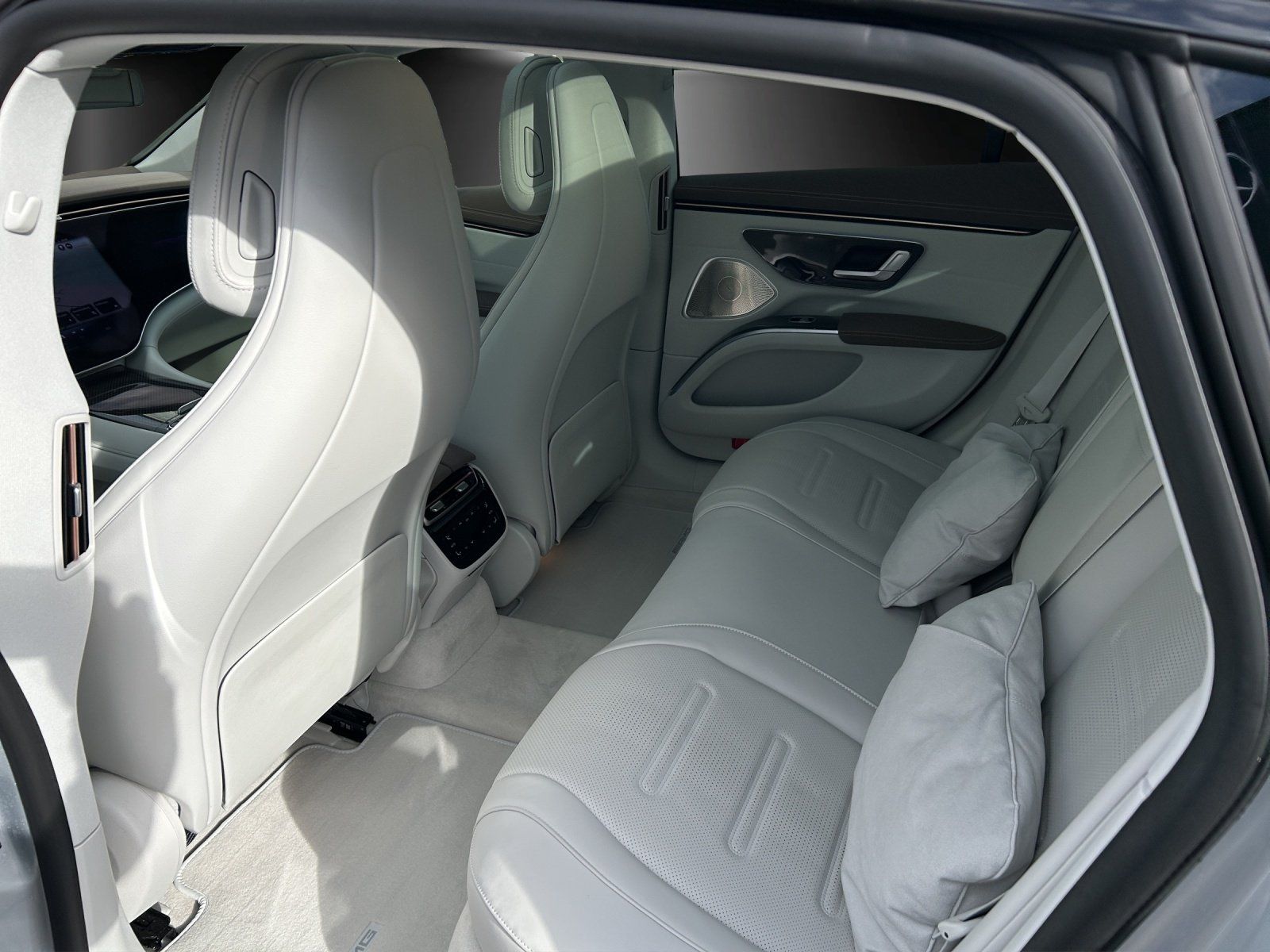 Mercedes-Benz EQS53 AMG Prem+ HYPER Pano HUD KeyGo DISTRO Memo foto 8