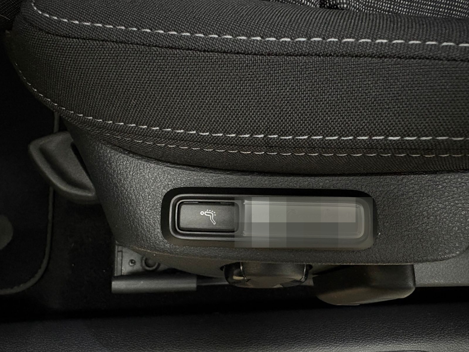 Volkswagen Passat Variant 2.0 TDI DSG Business Navi LED ACC foto 19