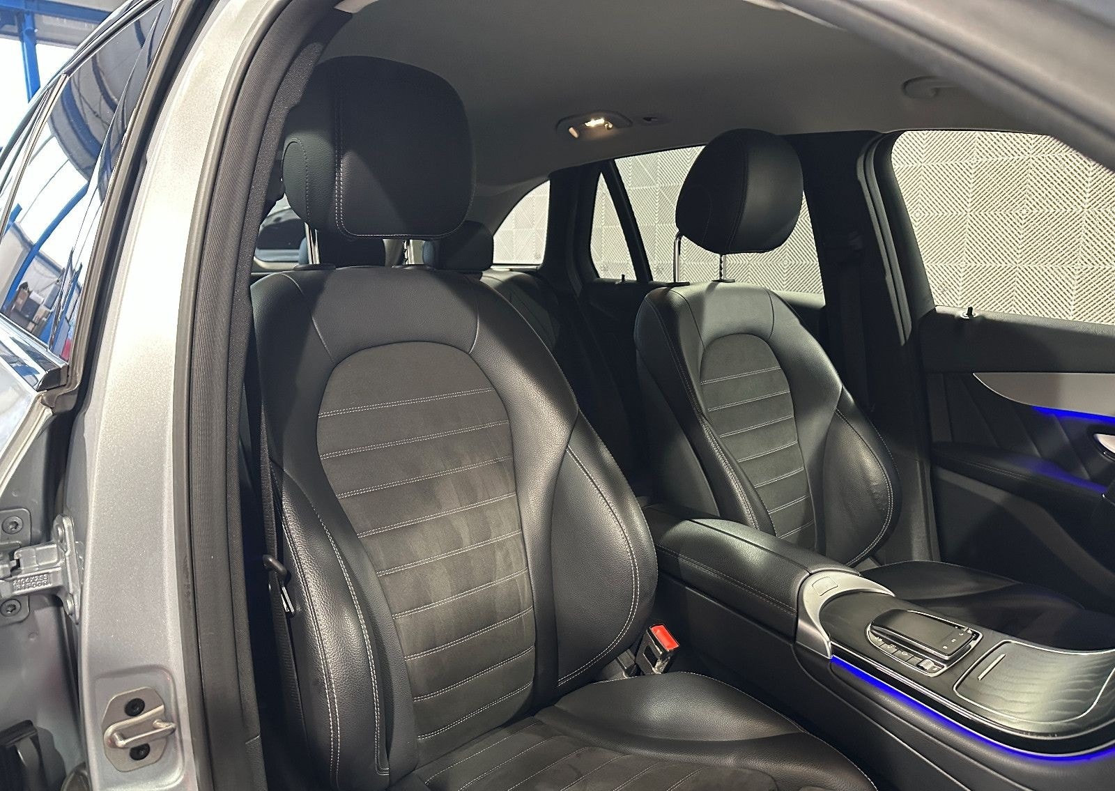 Mercedes-Benz GLC 200 4M*AMG*NIGHT-LED-AHK-ACC-PDC-MBUX-TOT.W foto 20