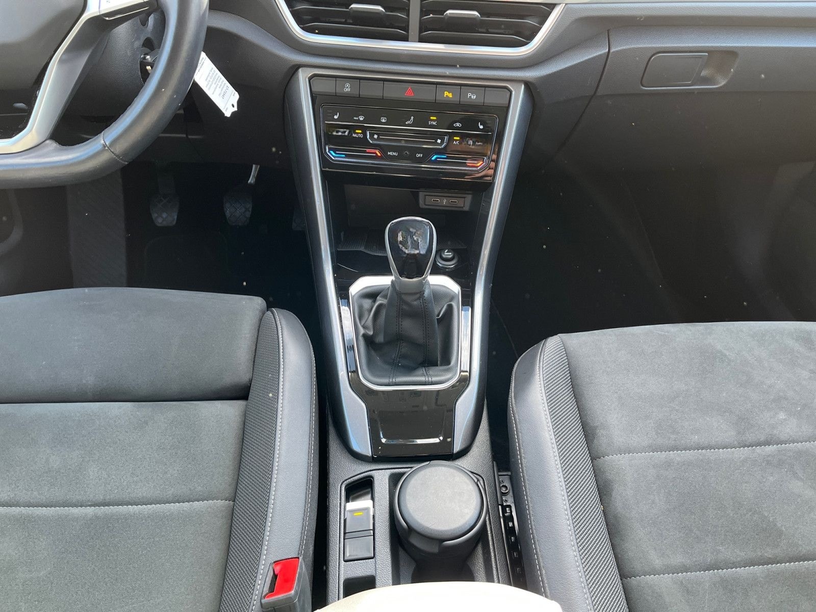 Volkswagen T-Roc 1.0TSI Style ACC App-C LED+ Navi PDC SHZ foto 8