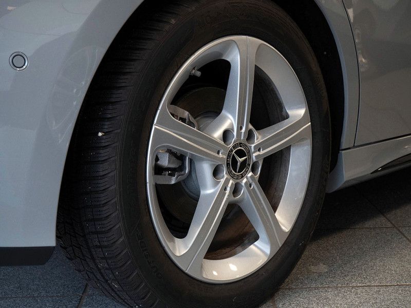 Mercedes-Benz A 180 Kompaktlimousine AMG NIGHT MEMO AHK DISTR foto 9