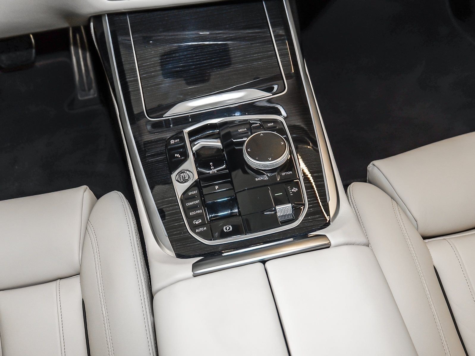 BMW X7 xDrive40d M Sport HUD PANO ACC AHK RFK NAVI foto 17