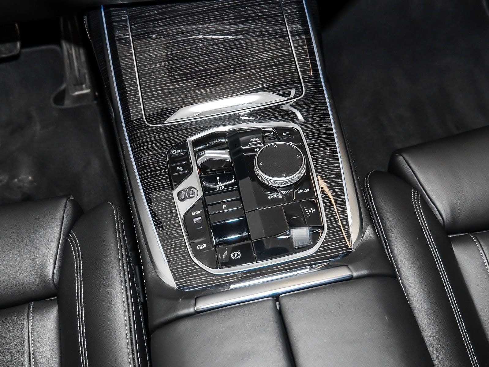 BMW X7 xDrive40d M Sport HUD PANO ACC AHK RFK NAVI foto 16