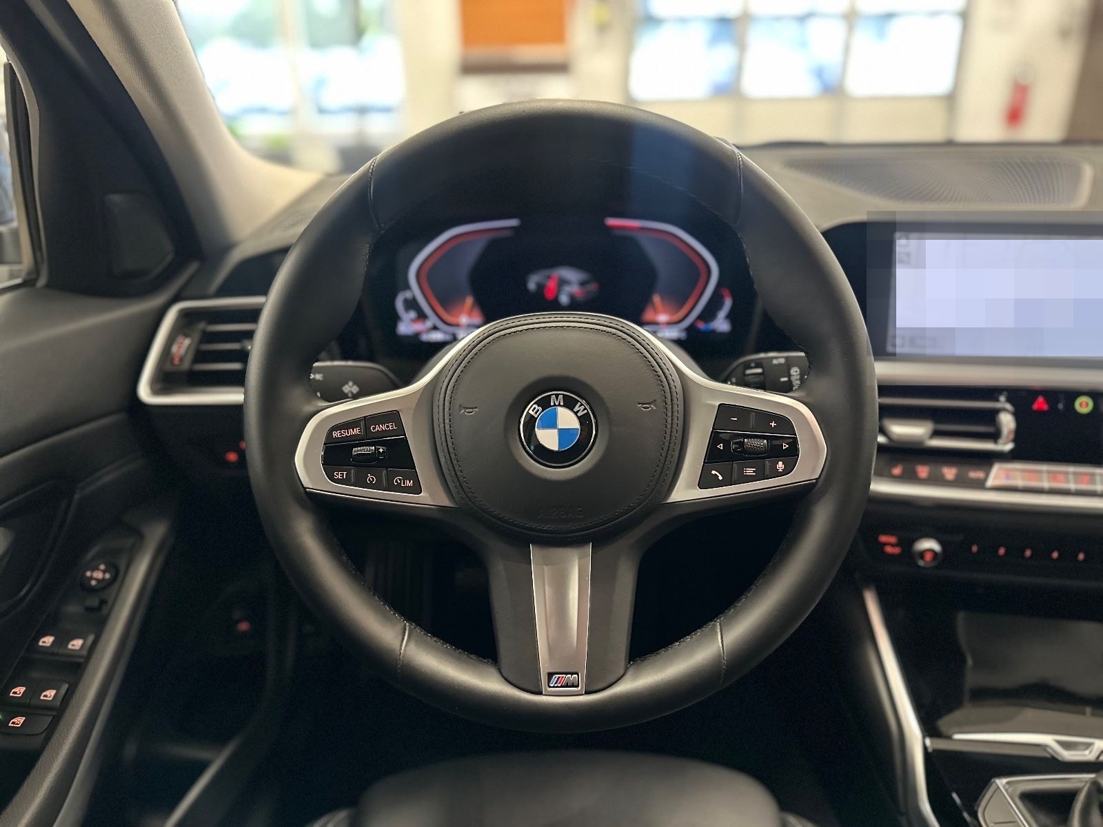 BMW 318d/LCPProf/Navi/LEDerSportStz/Temp/M-Lenkrad foto 16