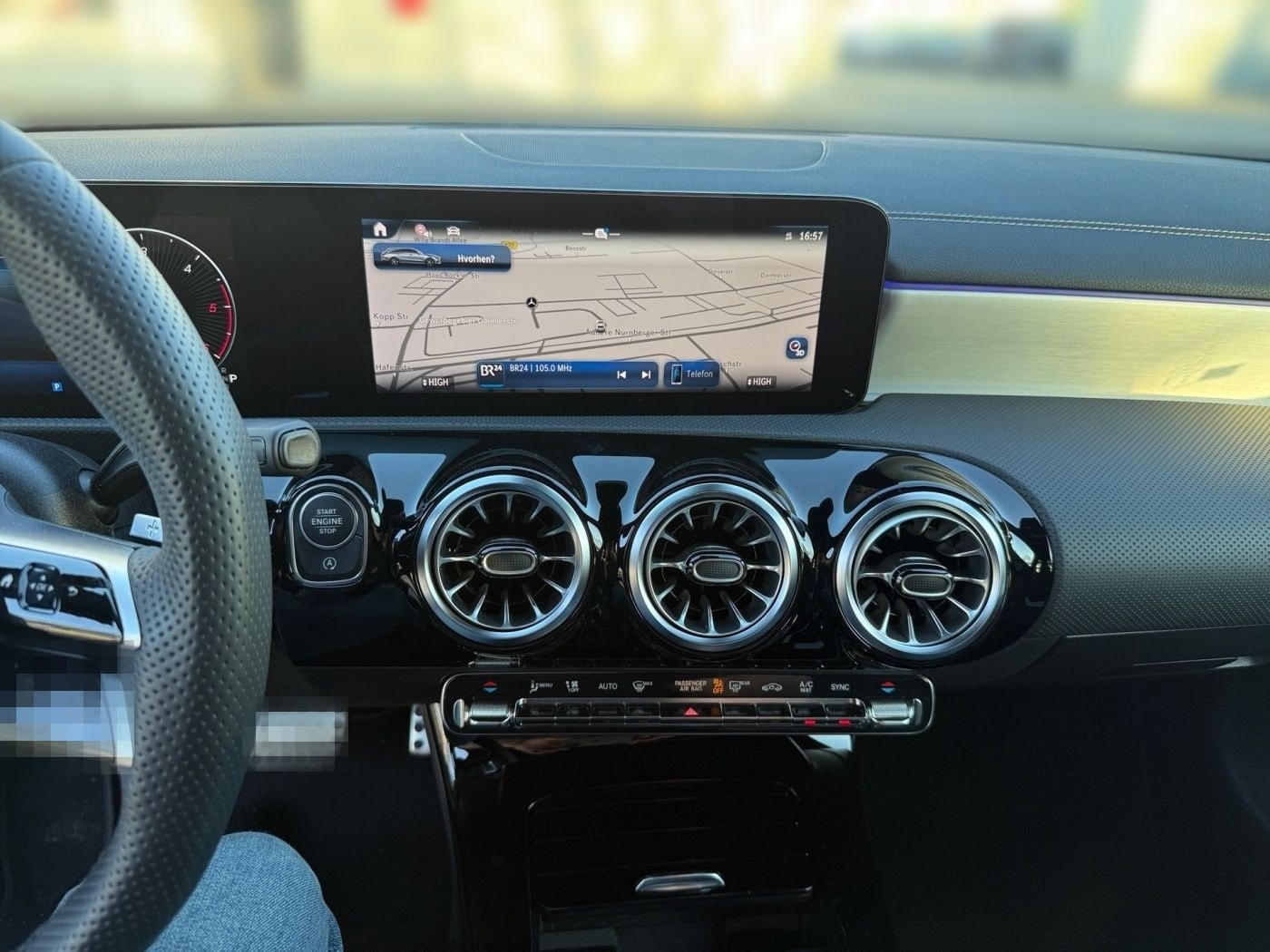 Mercedes-Benz CLA 200 d SB AMG ADV. PLUS+NIGHT+AHK+MULTIB+AMBI foto 7