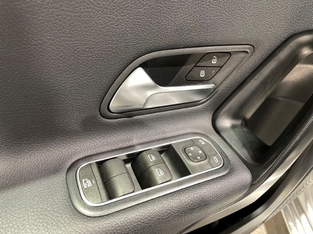 Mercedes-Benz A 200 Style Automatik EU6d LED Navi Klima PDC foto 16