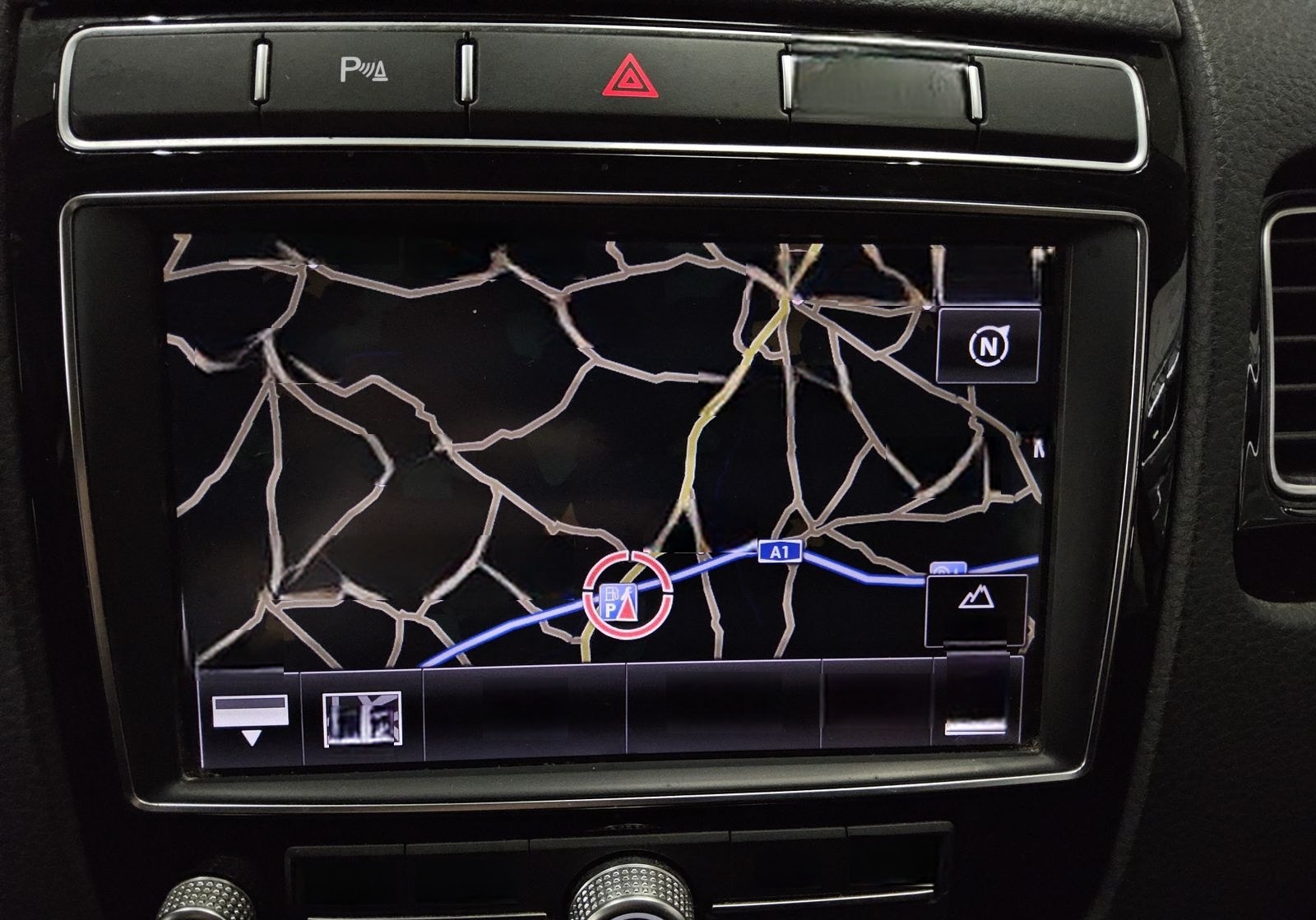 Volkswagen Touareg 3.0 TDI 4M R-Line Luft Leder Navi AHK foto 7