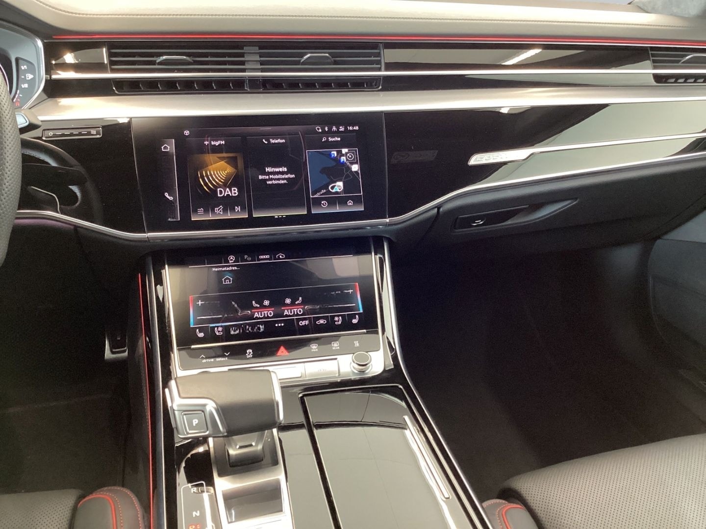 Audi S8 4.0 quattro Audi Exlusiv*Matrix *RearSeatEnte foto 13