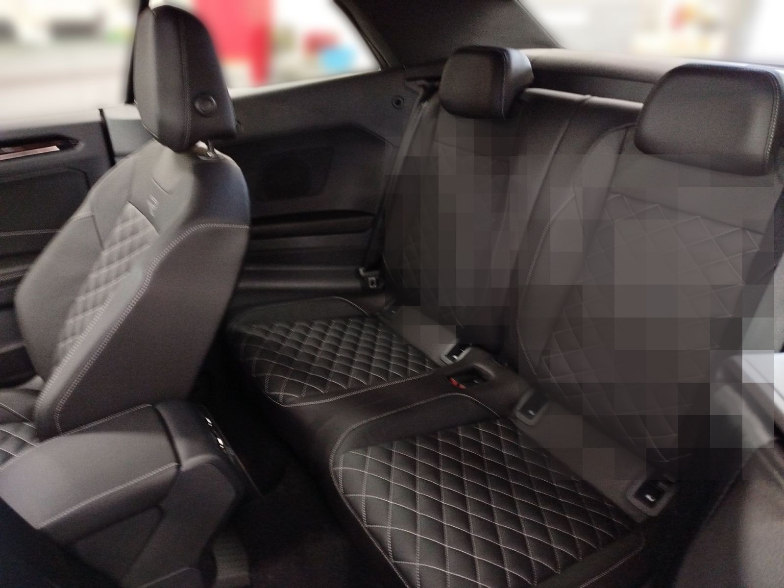 Volkswagen T-Roc Cabriolet 1.5 TSI DSG R-Line LEDER BEATS D foto 10