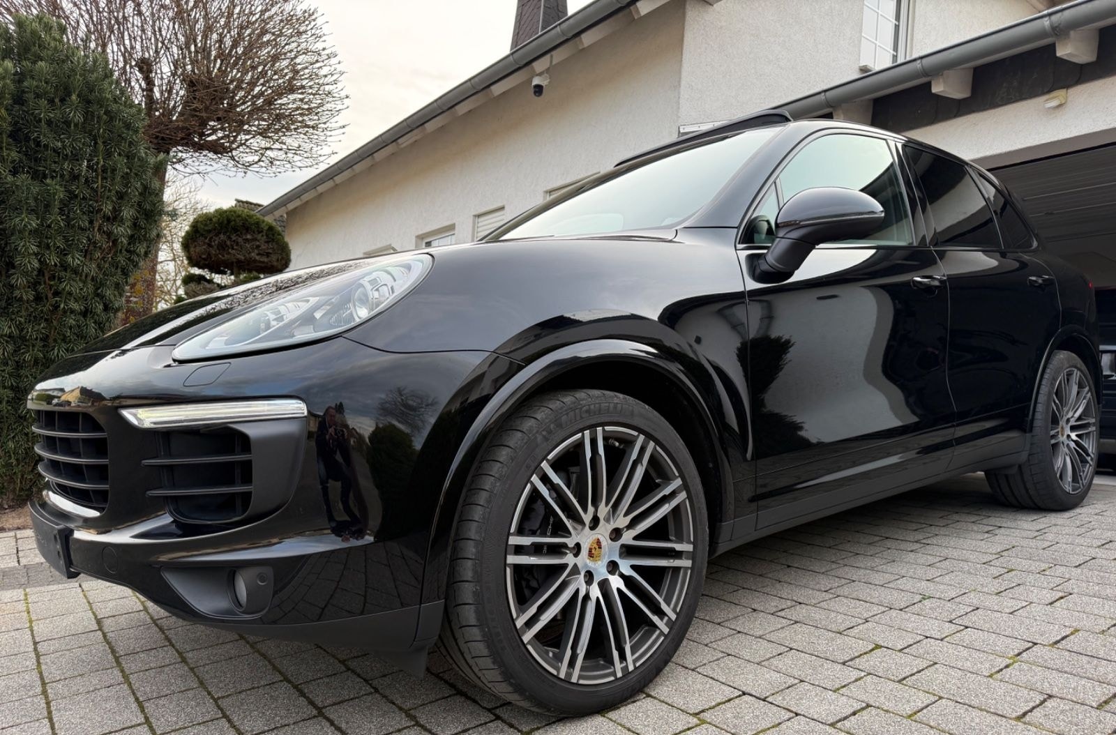 Porsche Cayenne D Leder Luft Pano SoftClose BOSE 21 Zoll foto 1