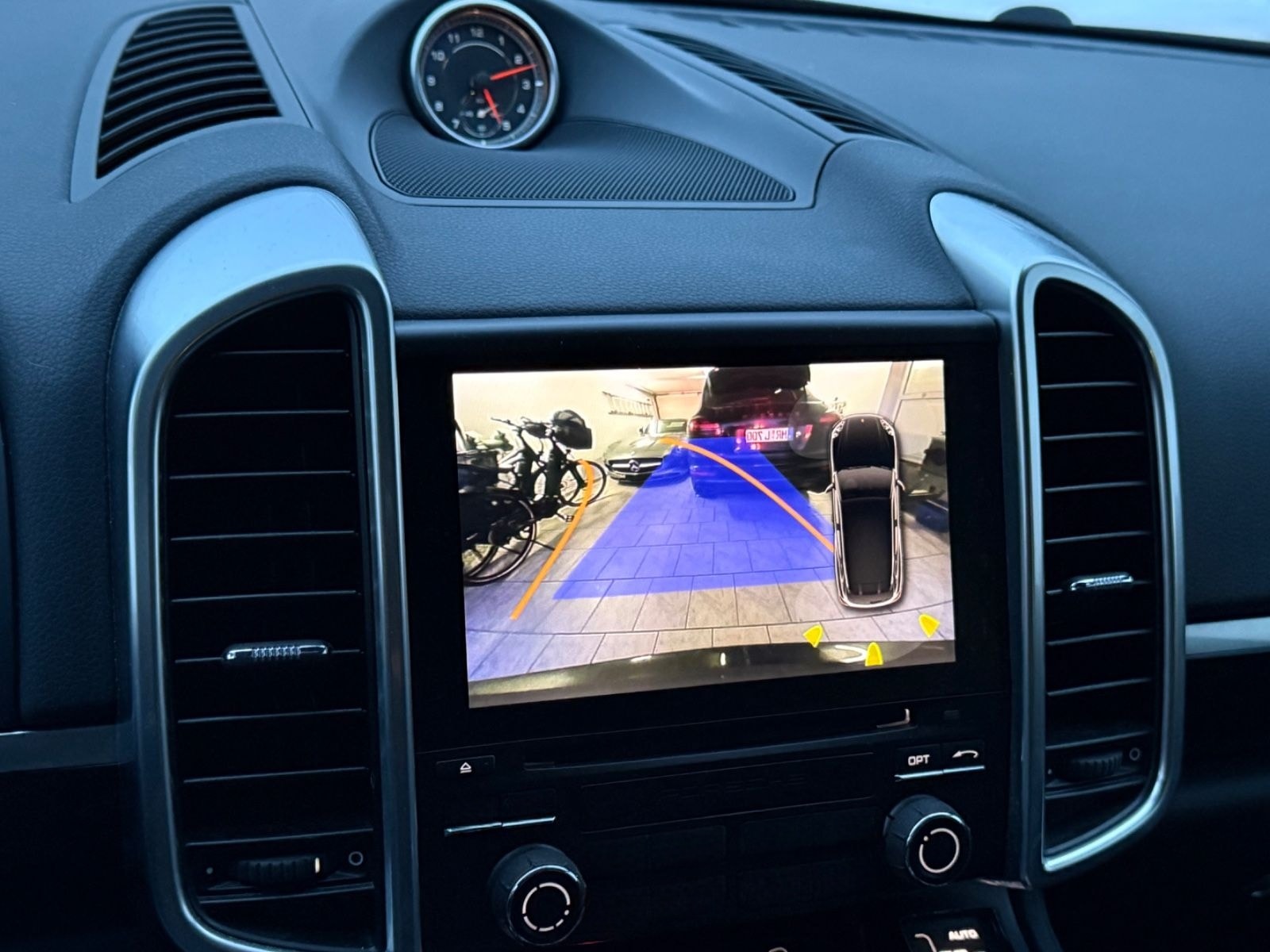 Porsche Cayenne D Leder Luft Pano SoftClose BOSE 21 Zoll foto 16