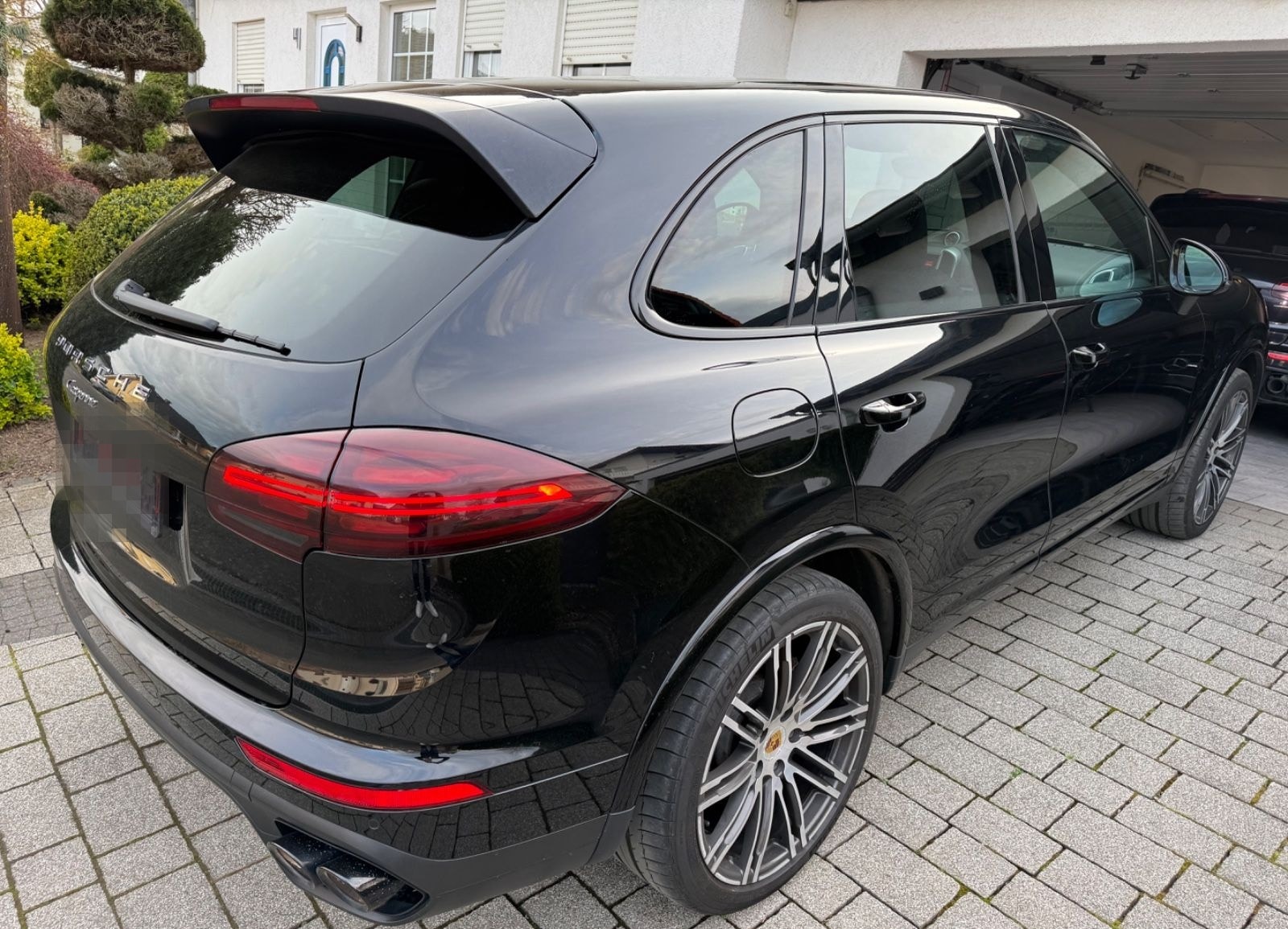 Porsche Cayenne D Leder Luft Pano SoftClose BOSE 21 Zoll foto 5