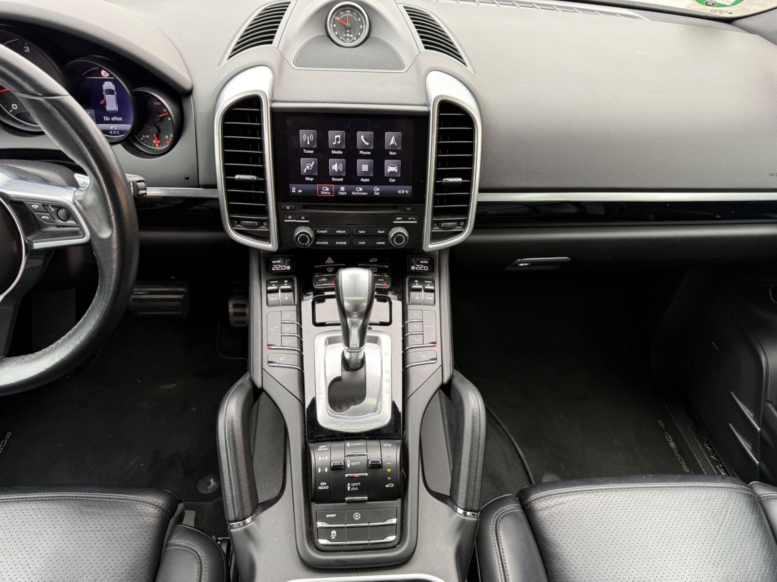 Porsche Cayenne D Leder Luft Pano SoftClose BOSE 21 Zoll foto 8