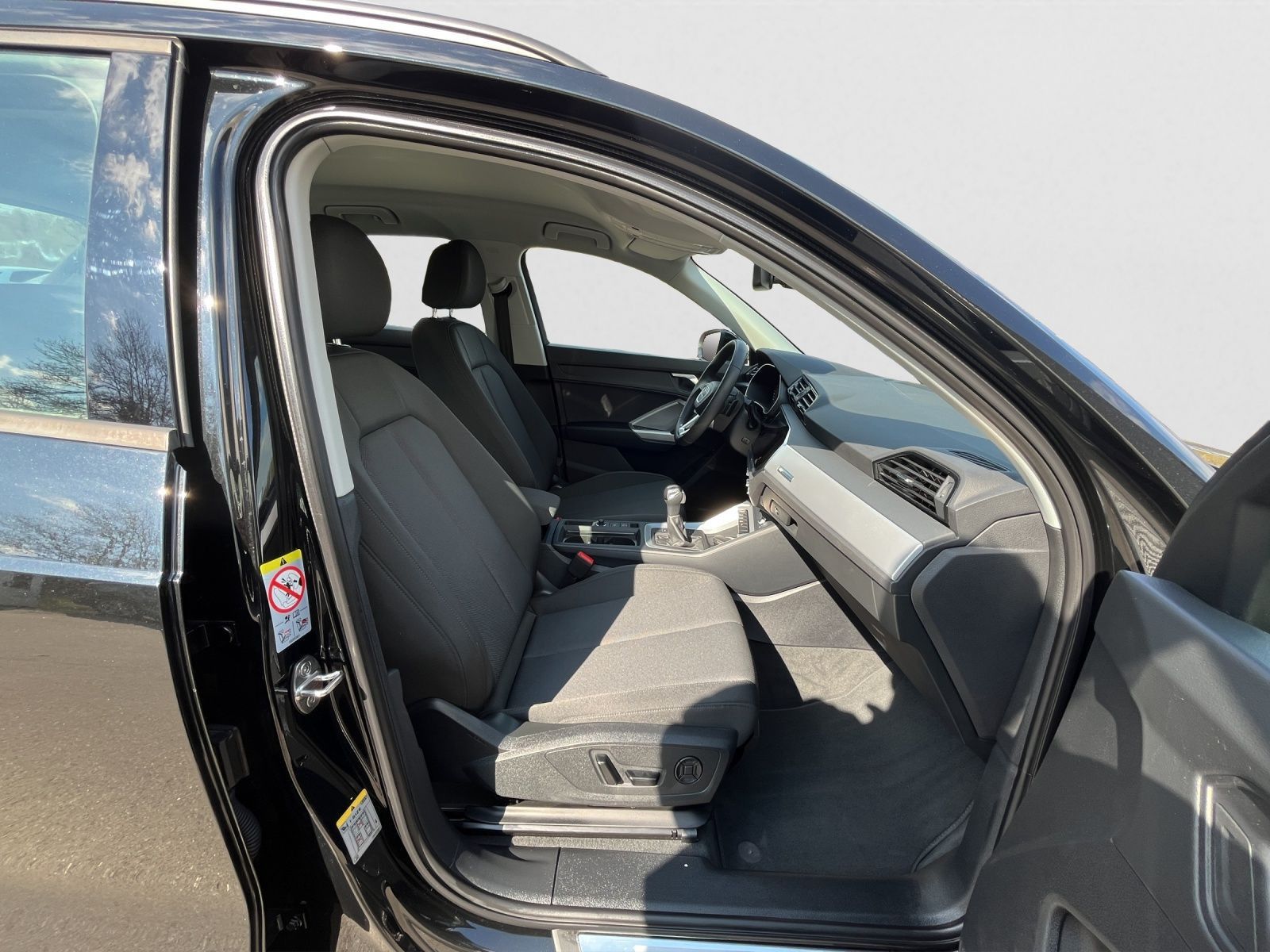 Audi Q3 SUV advanced 35 TDI S tronic KAMERA INTERFACE foto 5