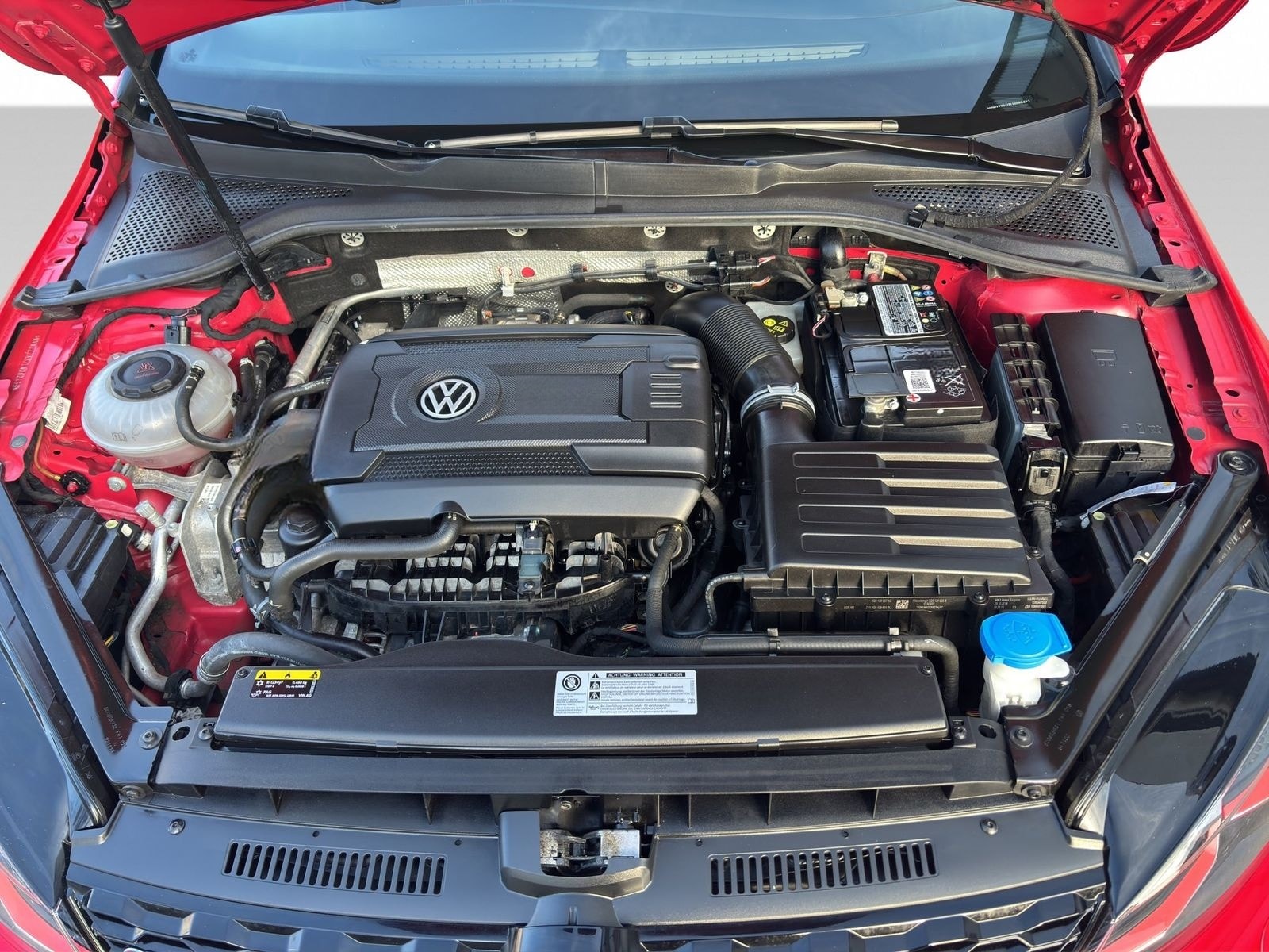 Volkswagen Golf GTI 2.0 TSI Performance Navi AdapLED ACC Na foto 13