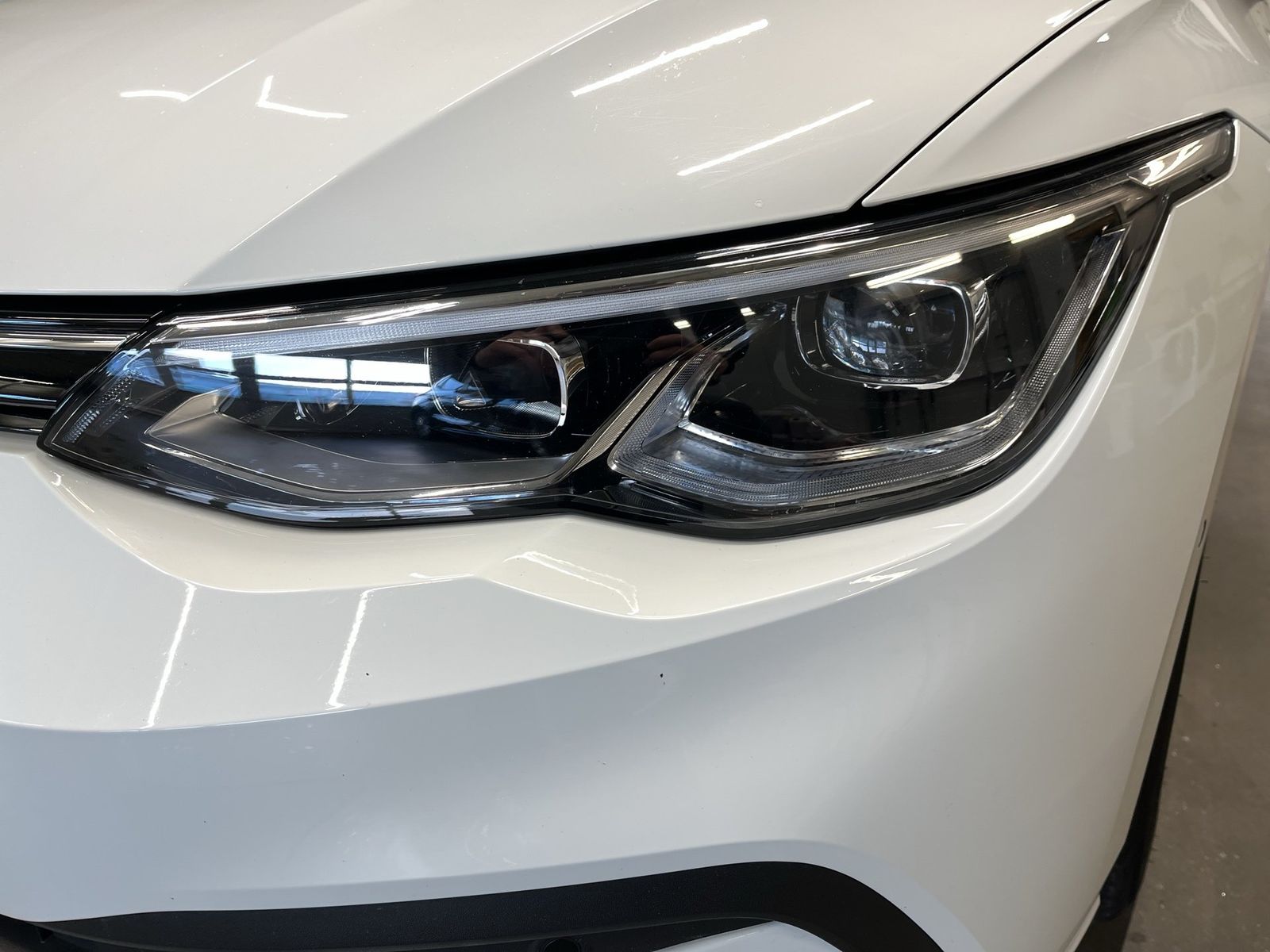 Volkswagen Golf VIII Active 1.5 TSI 4xSHZ ACC DynLicht HUD foto 14