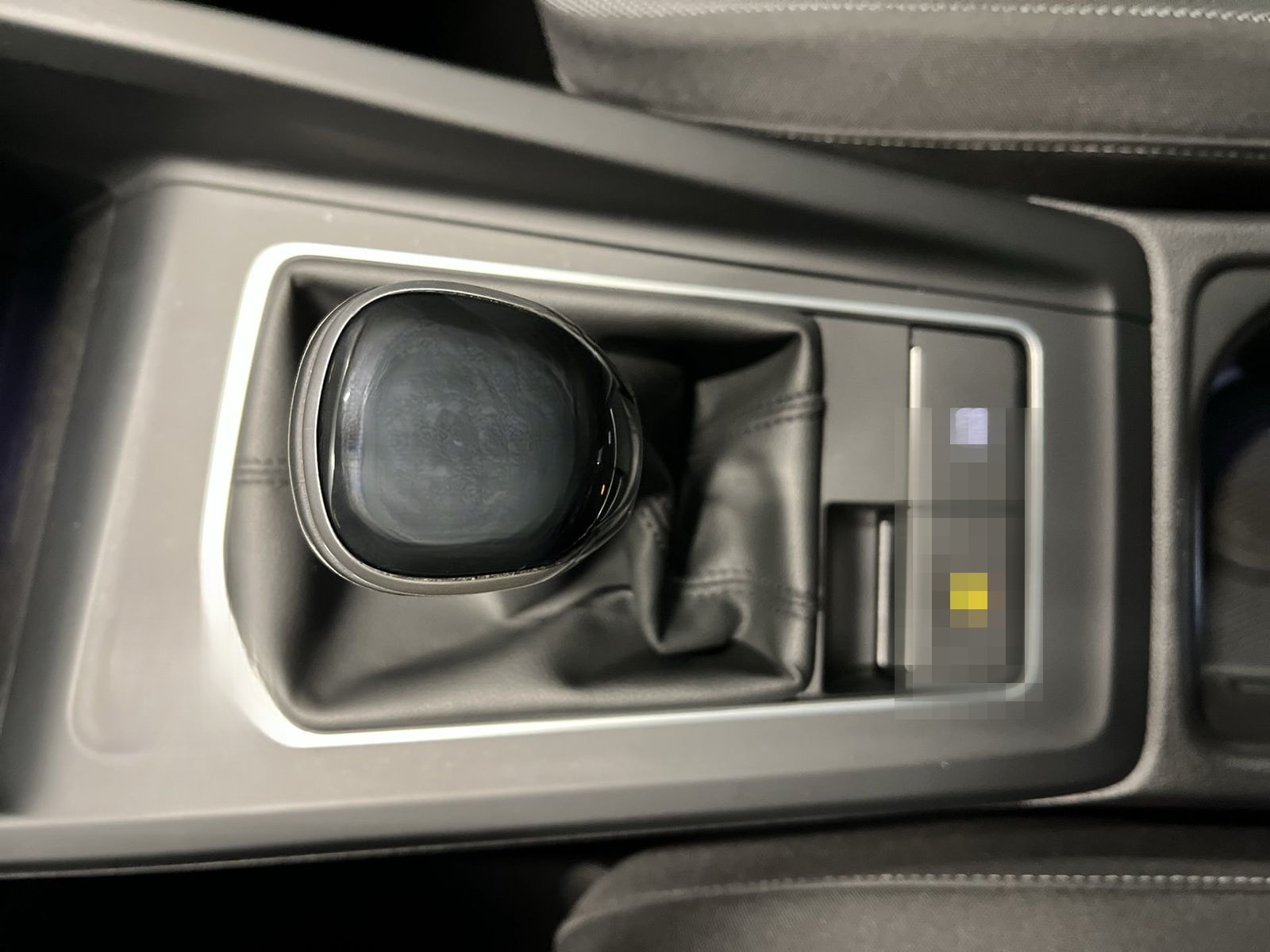 Volkswagen Golf VIII Active 1.5 TSI 4xSHZ ACC DynLicht HUD foto 17