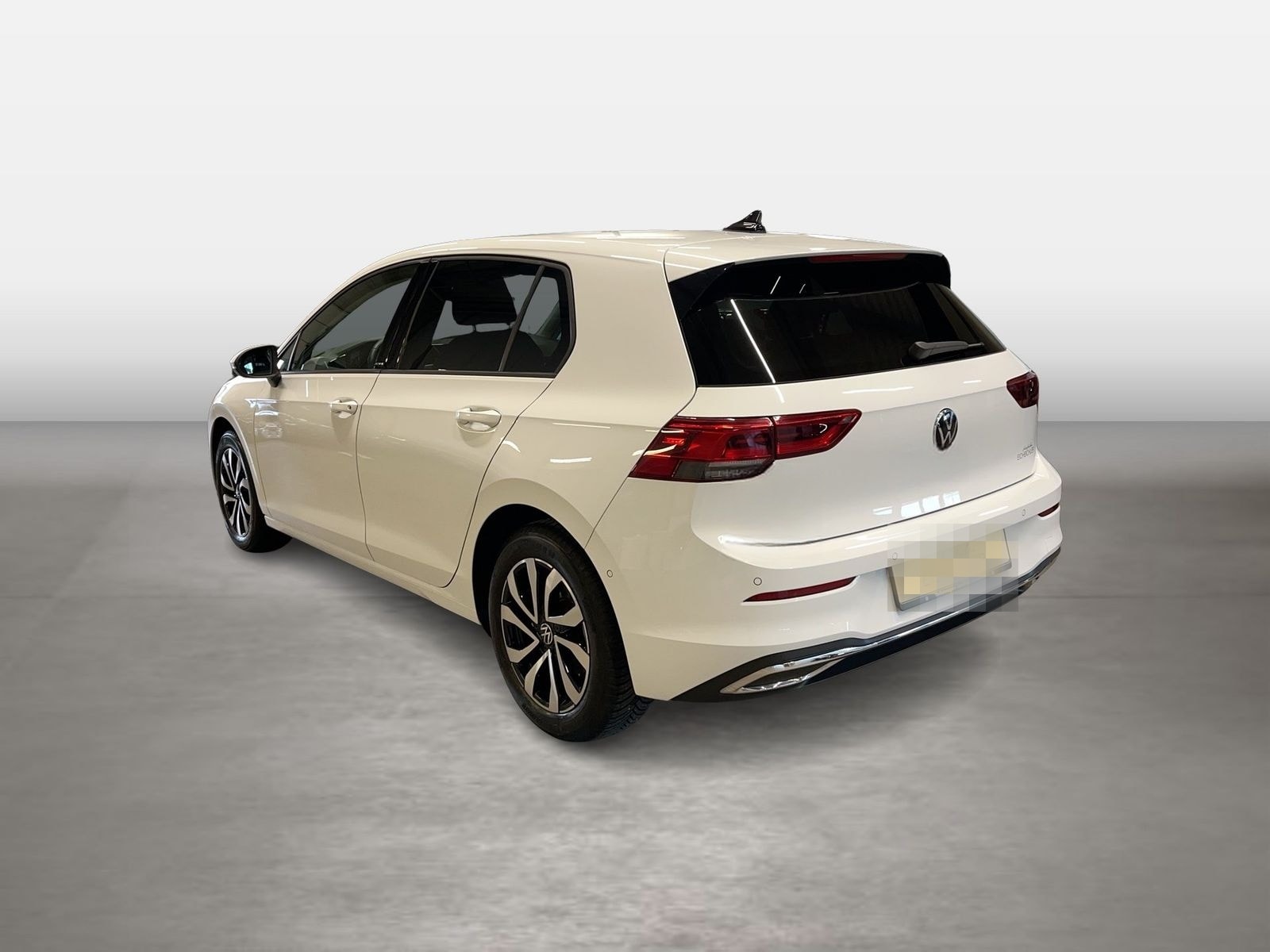 Volkswagen Golf VIII Active 1.5 TSI 4xSHZ ACC DynLicht HUD foto 3