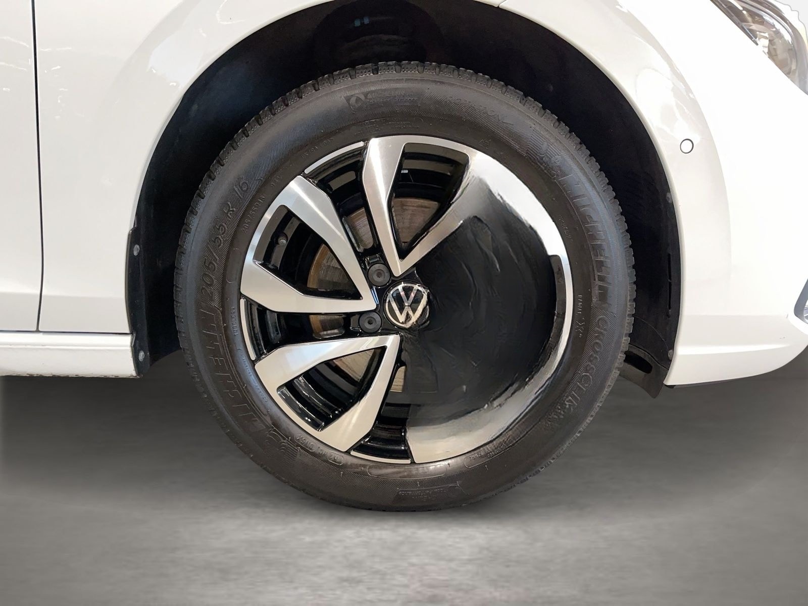 Volkswagen Golf VIII Active 1.5 TSI 4xSHZ ACC DynLicht HUD foto 6