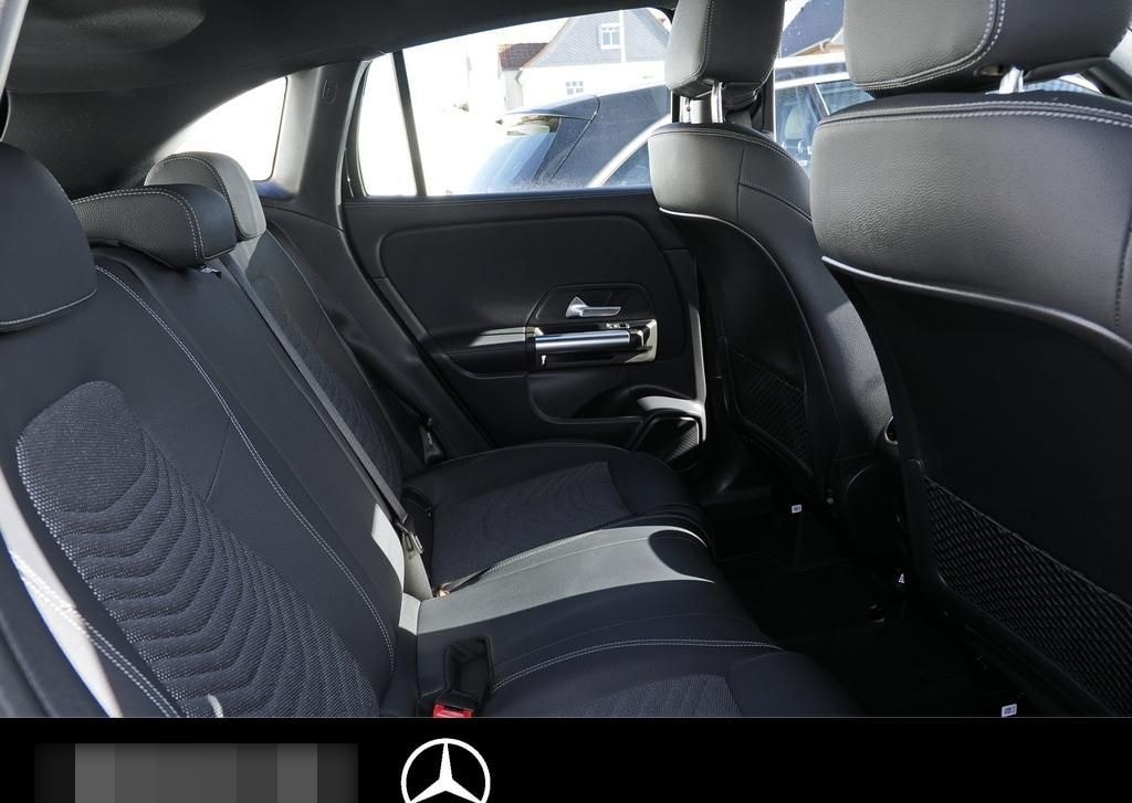 Mercedes-Benz GLA 200 d PROGRESSIVE AHK ADV SHZ KAMERA LED foto 11