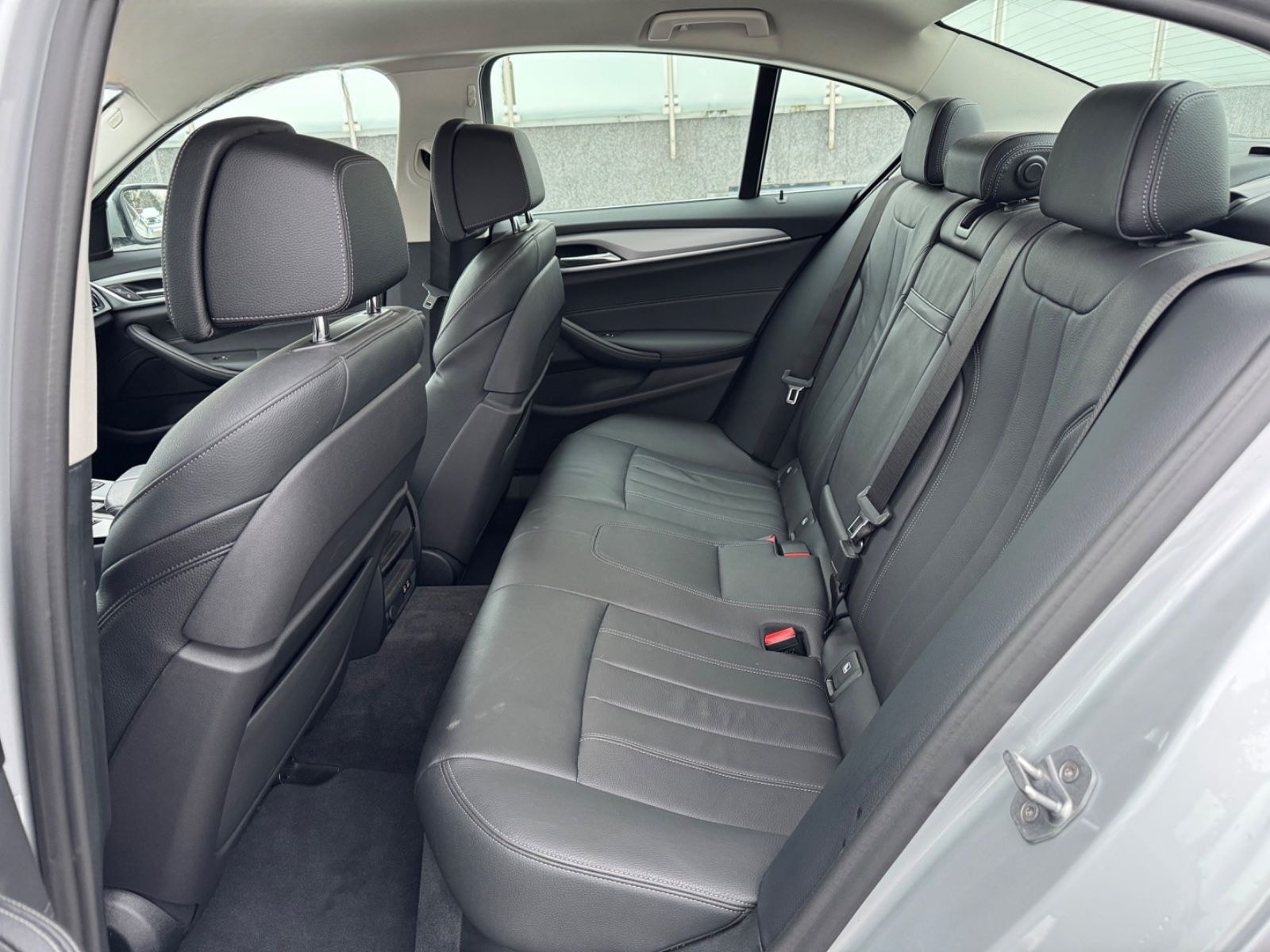 BMW 530 d/AUT/SHZ/PDC/TEMP/ foto 14