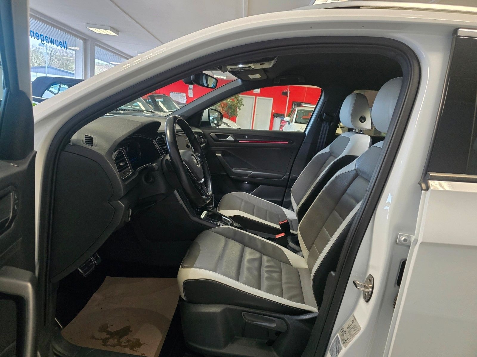 Volkswagen T-Roc 2.0 TSI Sport 4Motion ACC NAVI foto 5