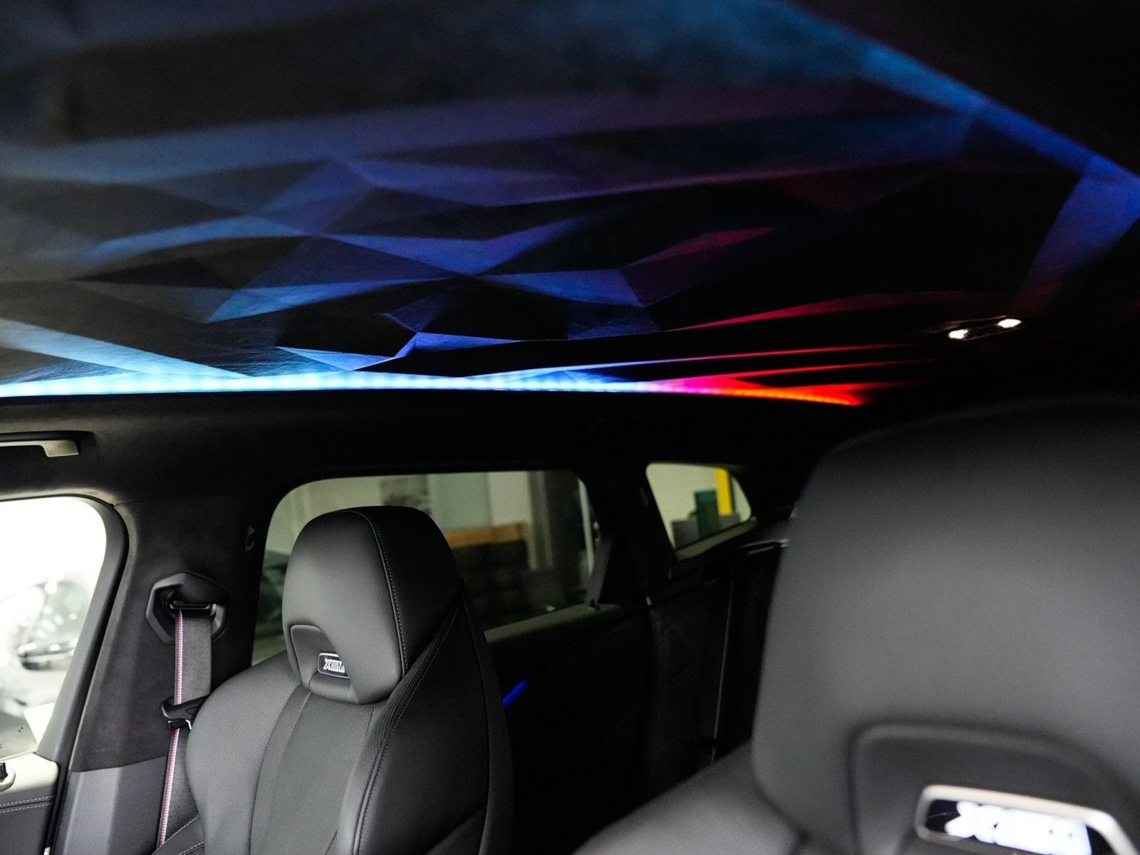 BMW XM 50e AHK Autobahnass. D-A-Prof. foto 14