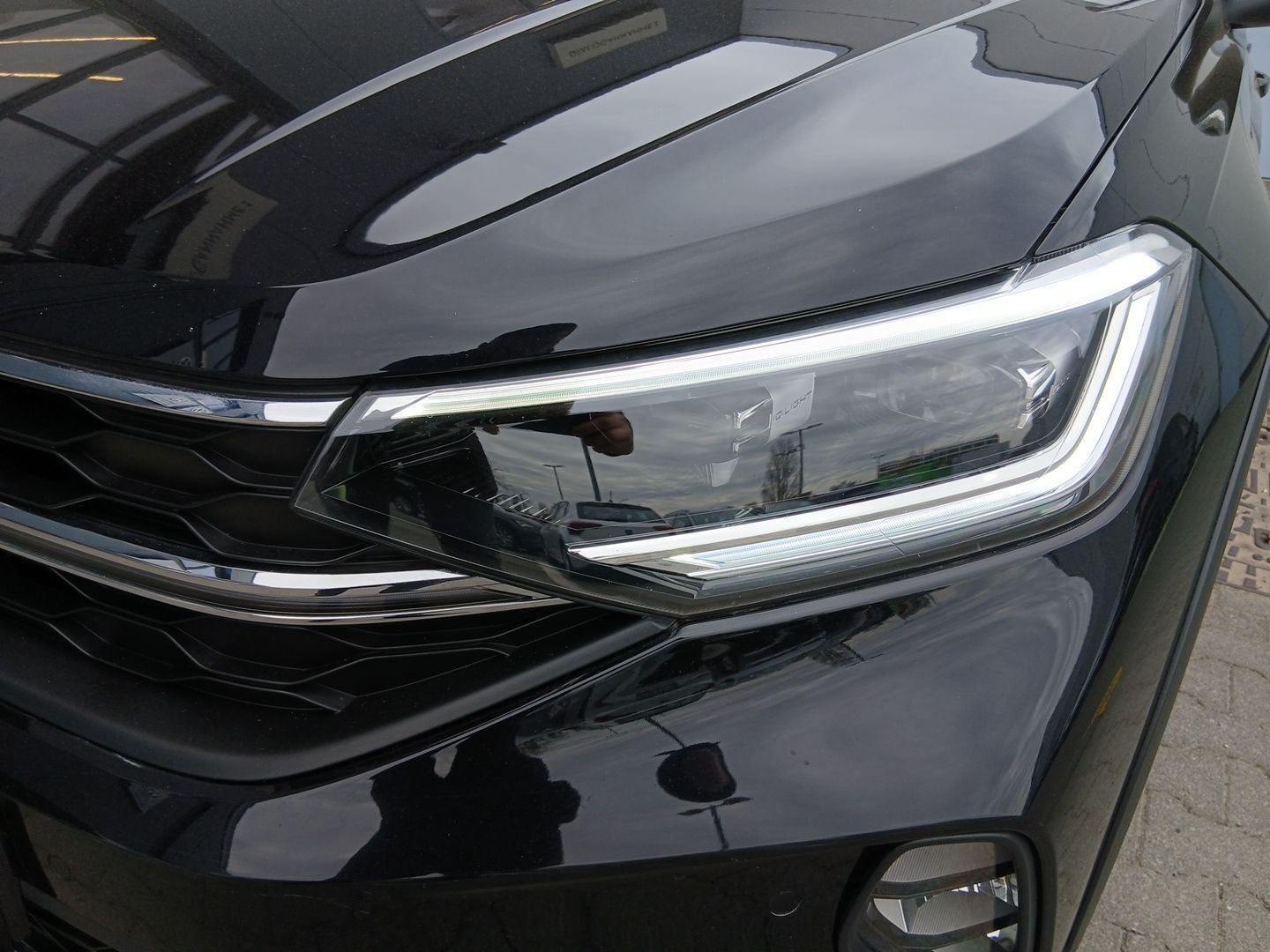 Volkswagen Taigo 1.5 TSI Move DSG *IQ-MATRIX*AHK*NAV*R-CAM* foto 8