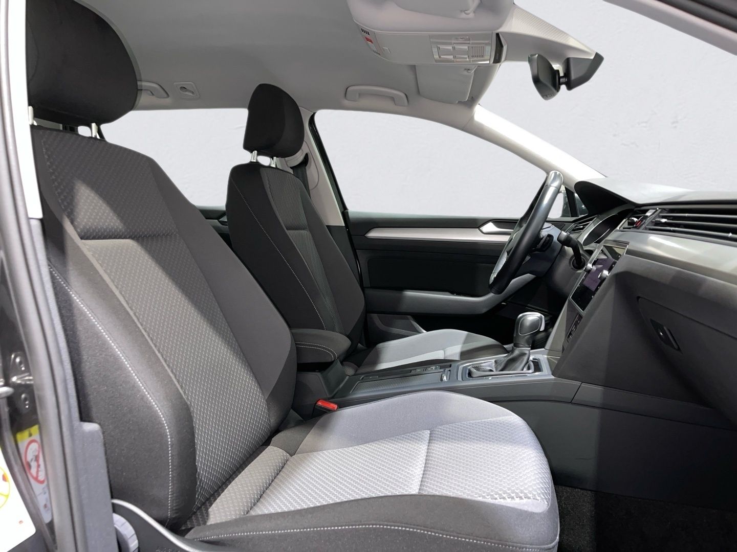 Volkswagen Passat Variant 1.5 TSI DSG LED NAVIGATION KAMERA foto 13