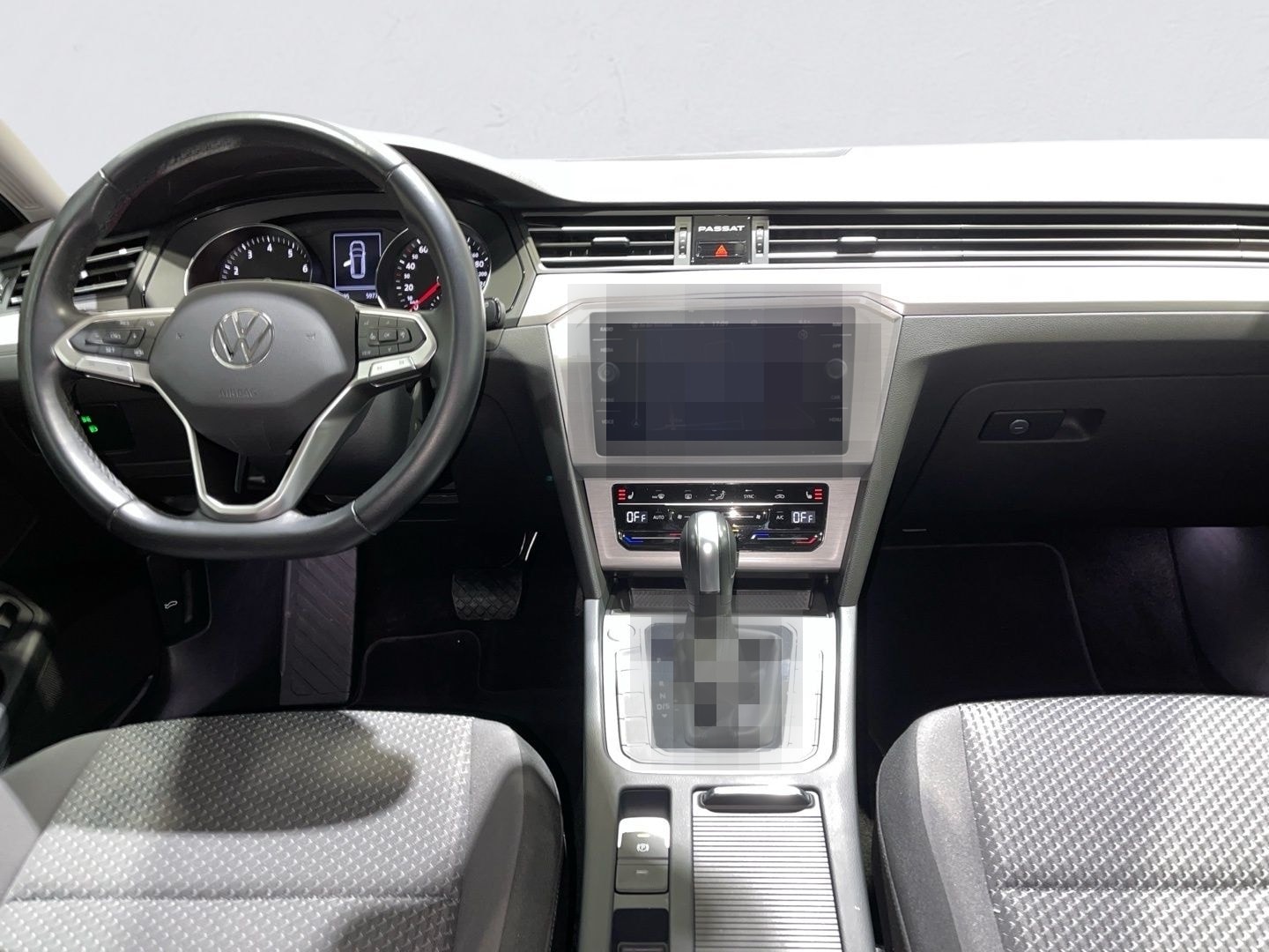 Volkswagen Passat Variant 1.5 TSI DSG LED NAVIGATION KAMERA foto 9