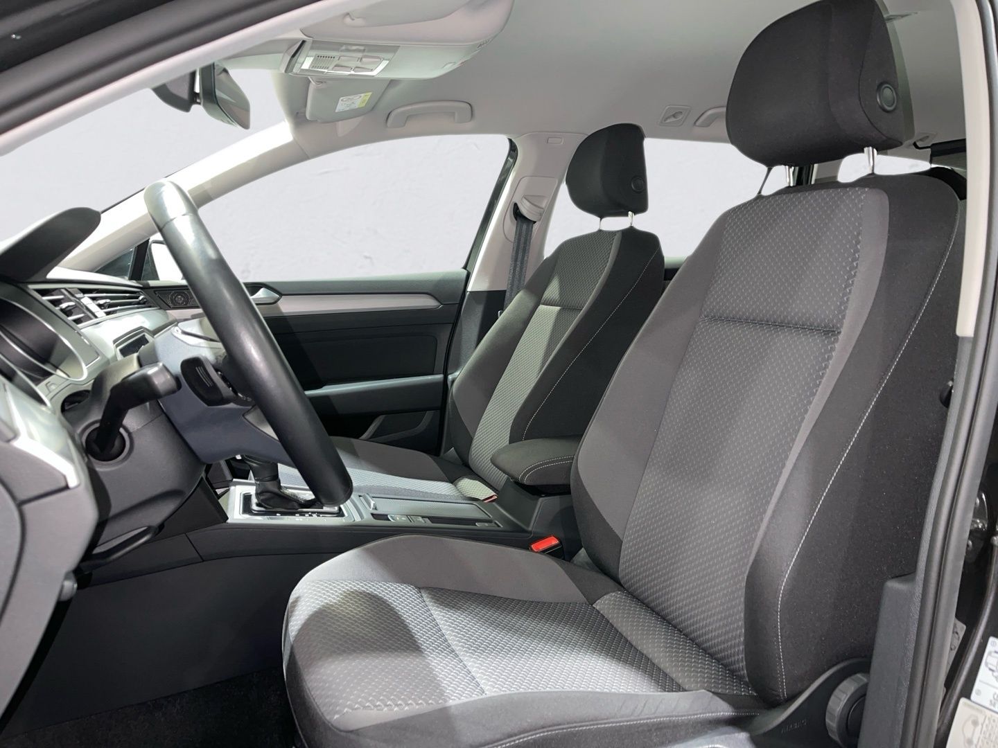 Volkswagen Passat Variant 1.5 TSI DSG LED NAVIGATION KAMERA foto 10