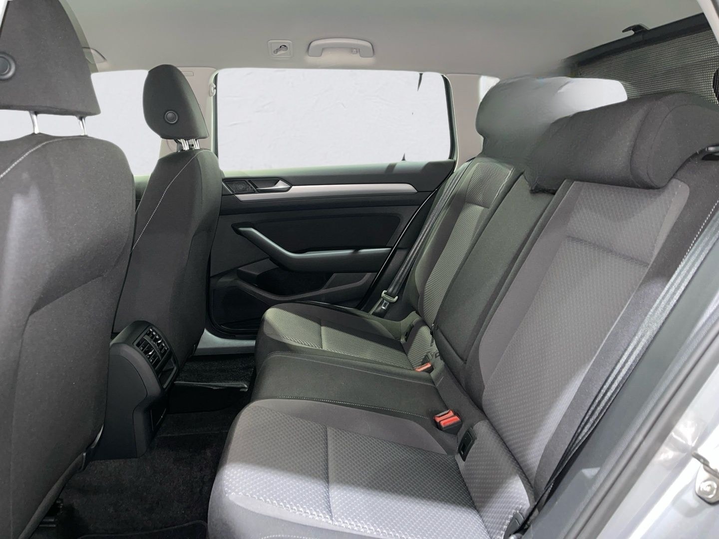 Volkswagen Passat Variant 2.0 TDI DSG LED NAVIGATION KAMERA foto 11