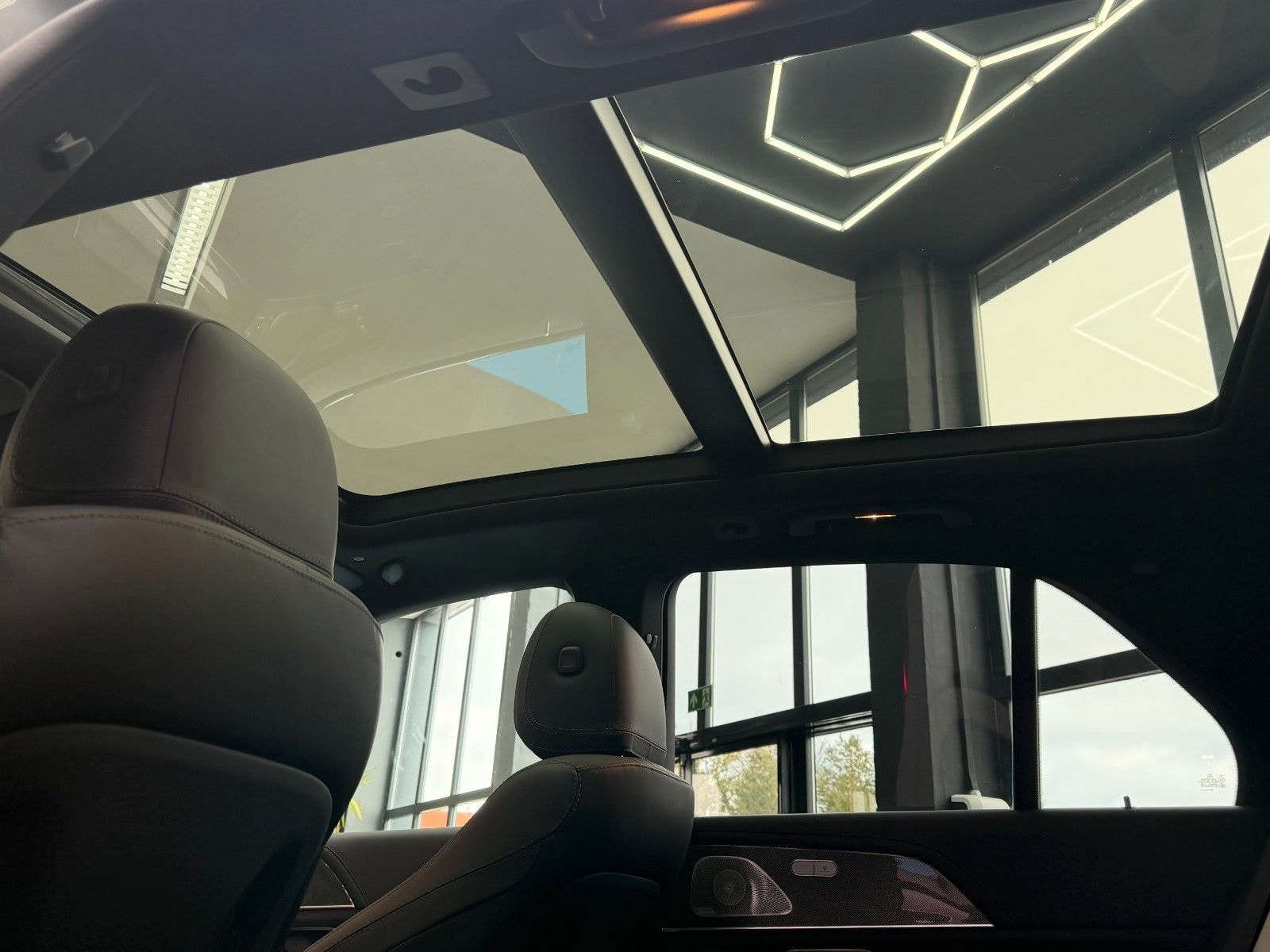 Mercedes-Benz GLE63 AMG+SHZ+PANO+AHK+HeadUp+Burmester+AMG-LMR foto 18