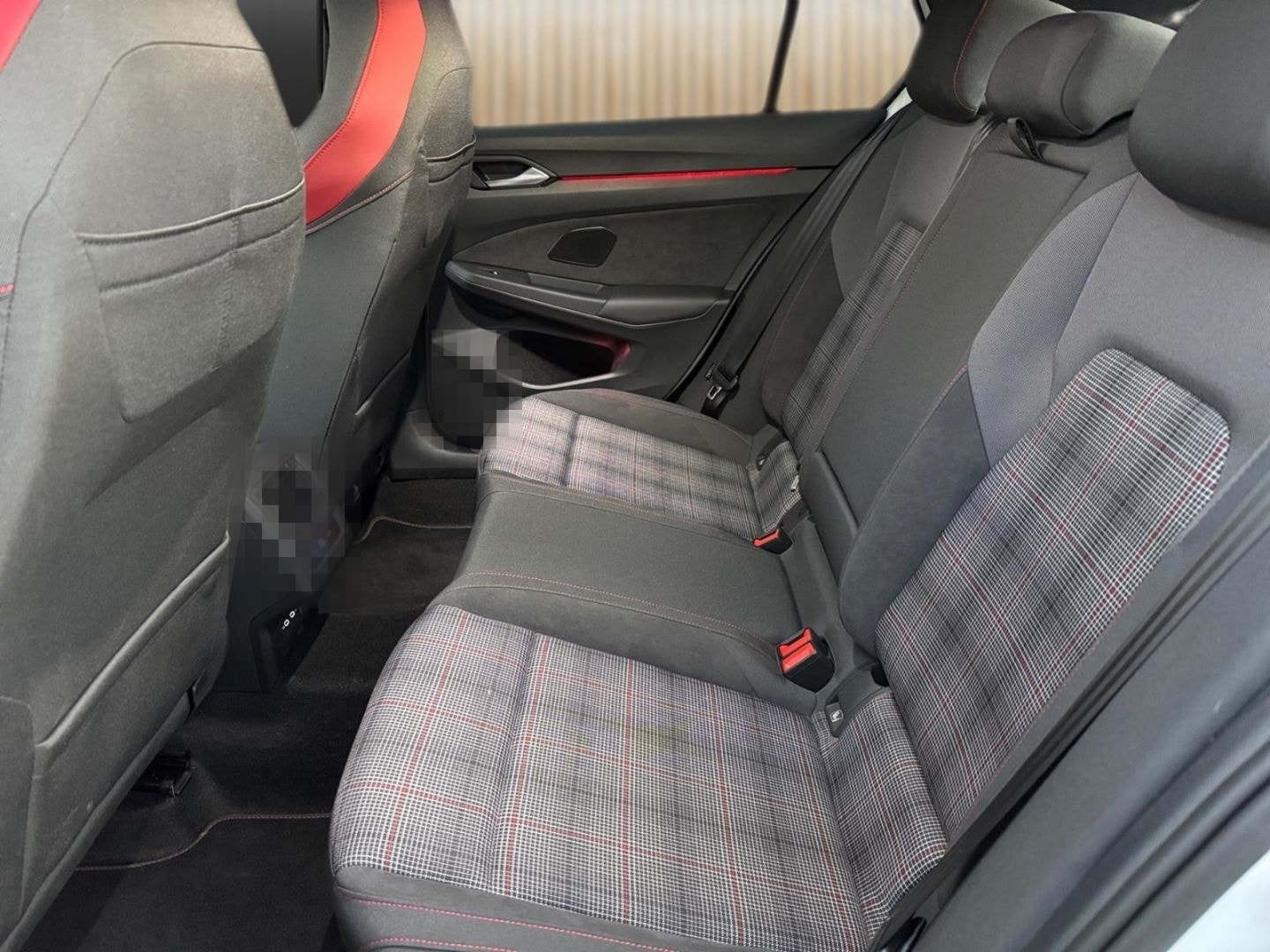 Volkswagen Golf VIII 2,0 l TSI OPF 195 kW (265 PS) 7-G DSG  foto 11