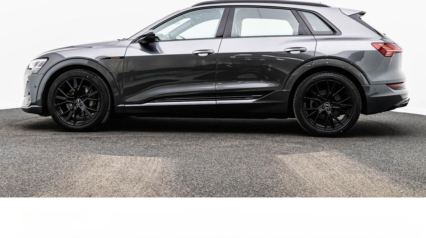 Audi E-TRON 55 2x S LINE/BLACK/21Z./AIR-SUS/DAB/PANO foto 12