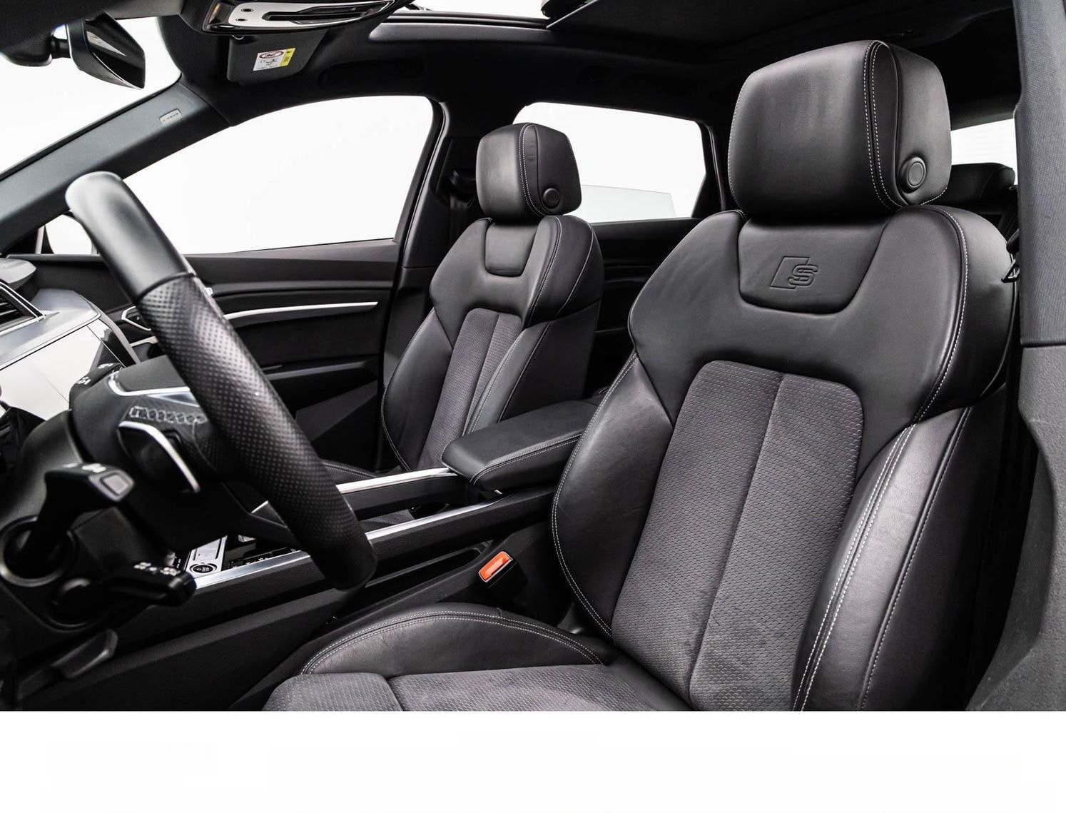 Audi E-TRON 55 2x S LINE/BLACK/21Z./AIR-SUS/DAB/PANO foto 15