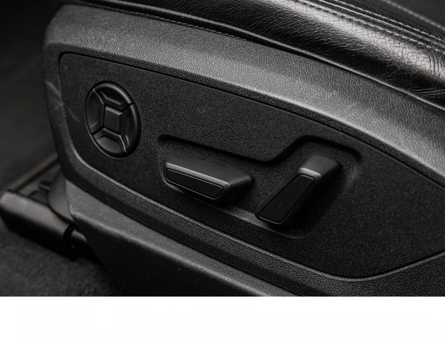 Audi E-TRON 55 Q S LINE/21Z./MATRIX/ACC/CARPLAY/360° foto 16