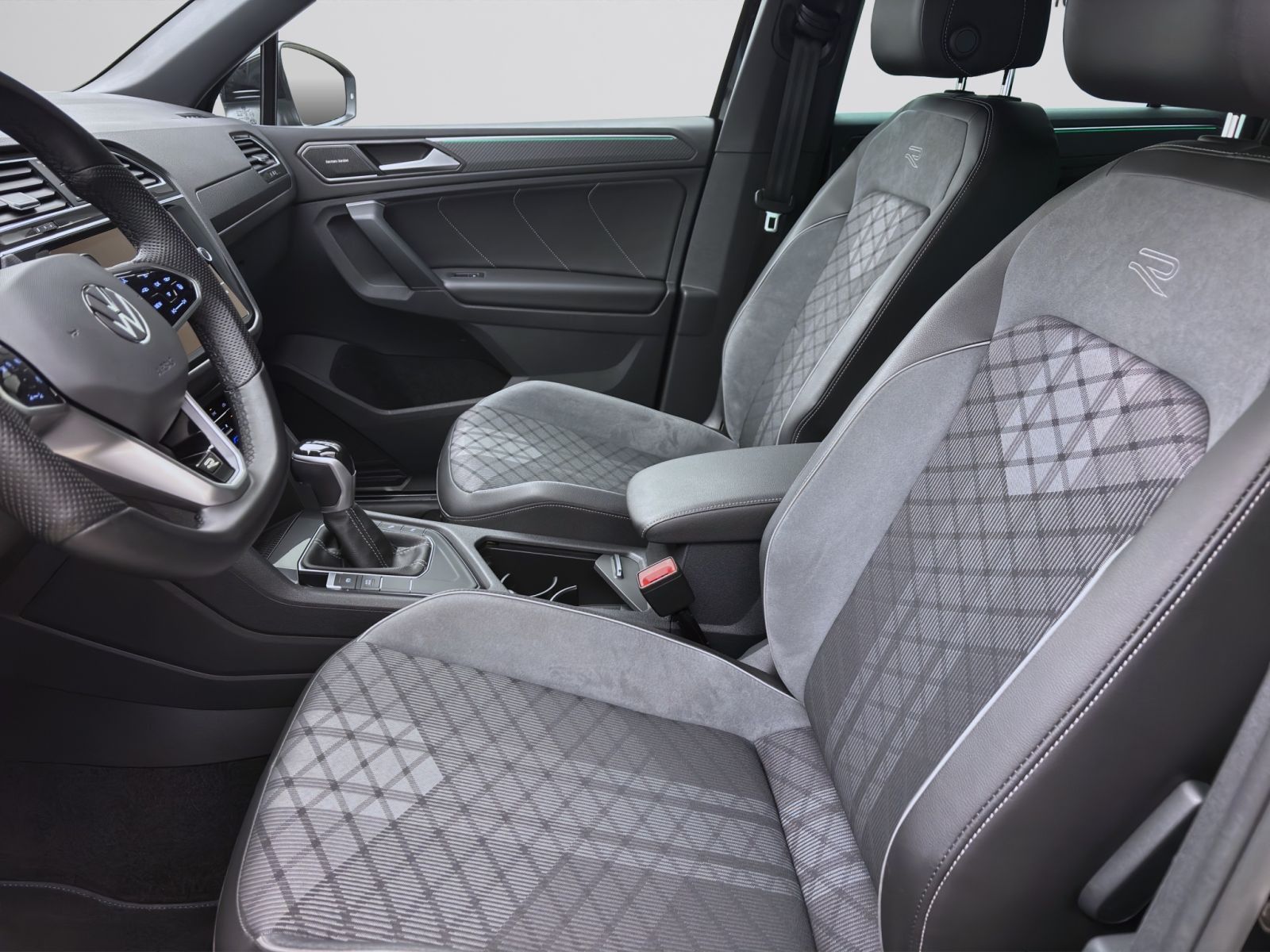 Volkswagen Tiguan 2.0 TDI DSG R-LINE STDHZG NAVI KAMERA AHK foto 9