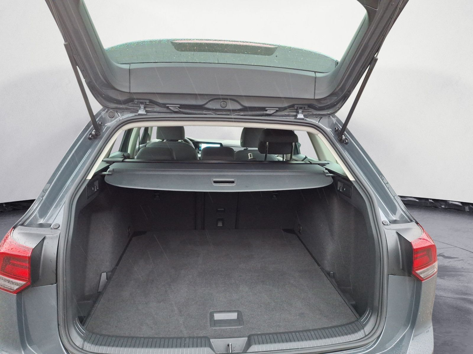 Volkswagen Golf Variant 1.5 eTSI DSG Life foto 13