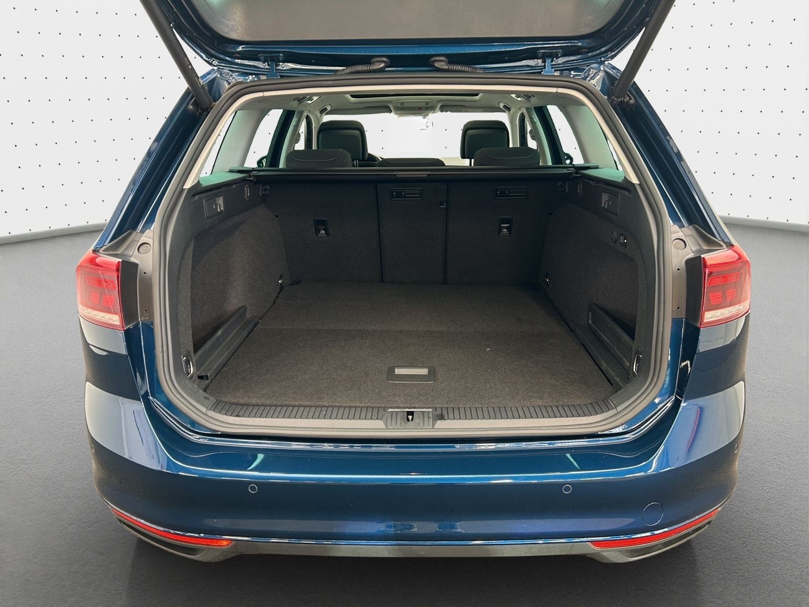 Volkswagen Passat Variant Business 2.0 TDI*NAVI*AHK*PANO*KA foto 11