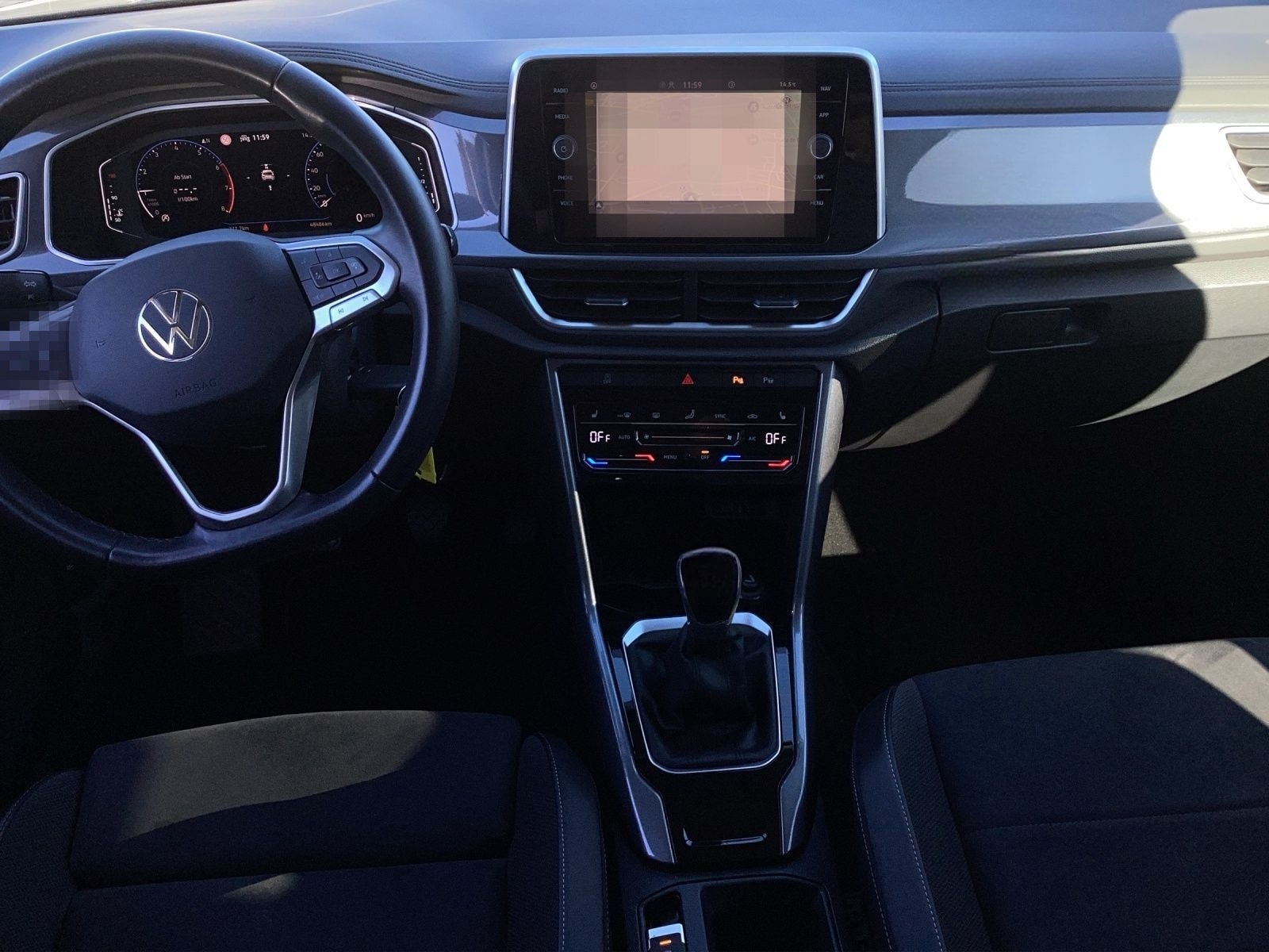 Volkswagen T-Roc 1.0 TSI STYLE AHK PARKLENK ERGO NAVI LED+ foto 5