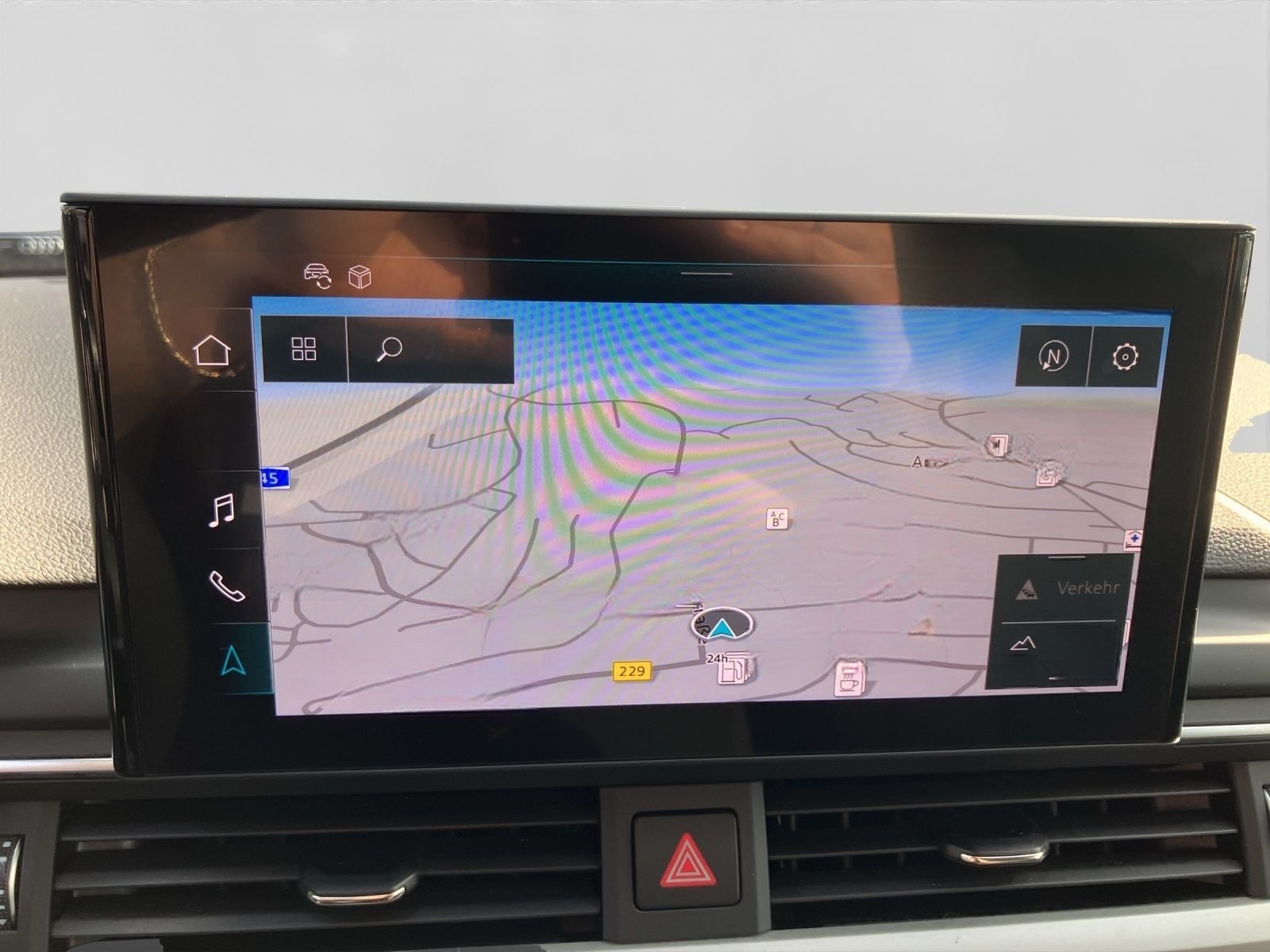 Audi A4 Avant 35 TFSI PANO AHK PDC NAVI+ foto 14