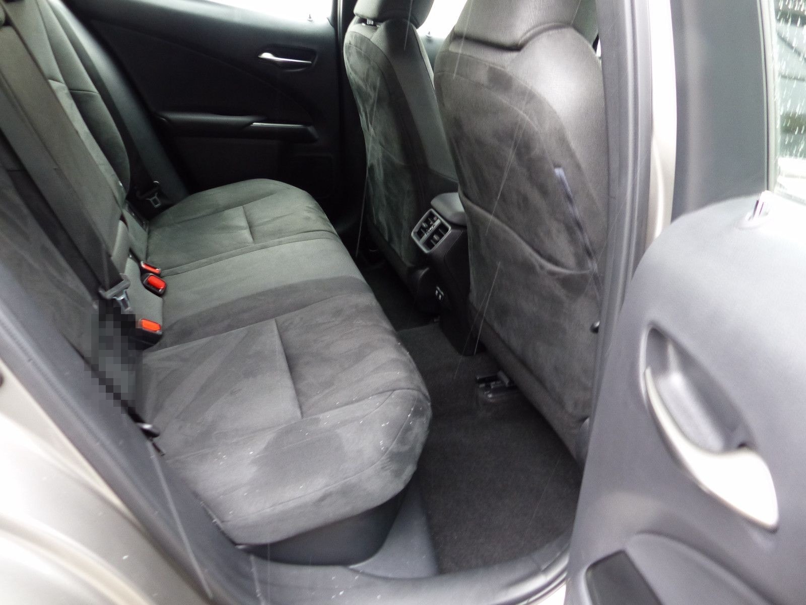 Lexus UX 250h Launch Edition Navi Kamera Velours DAB foto 7