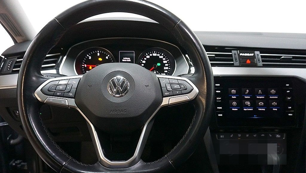 Volkswagen Passat 2.0TDI DSG Business AHK Pano SHZ LED foto 11