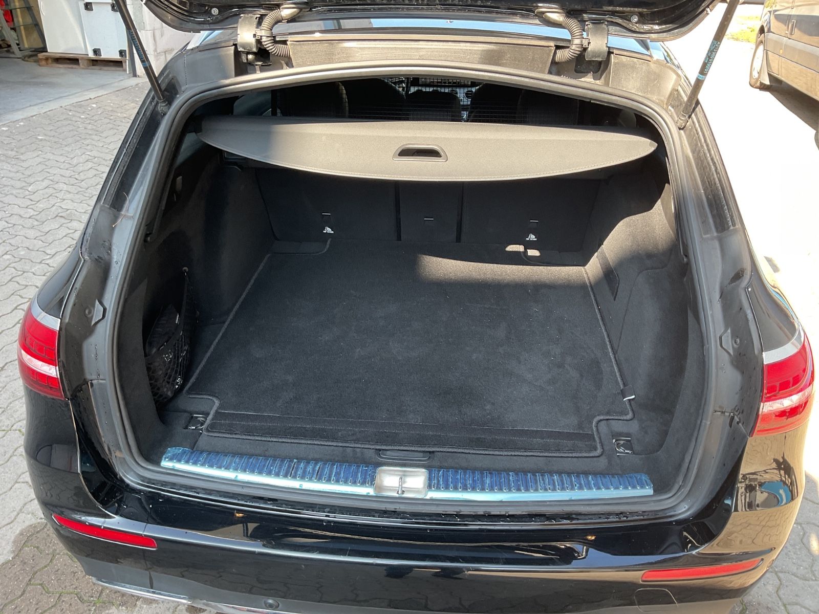 Mercedes-Benz E 400 d 4M T AMG Line Burmester 1 Hand foto 10