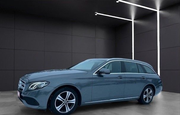 Mercedes-Benz E 220 d 4Matic-T-Avantgarde/LED/Kamera/Navi/KeyF foto 4