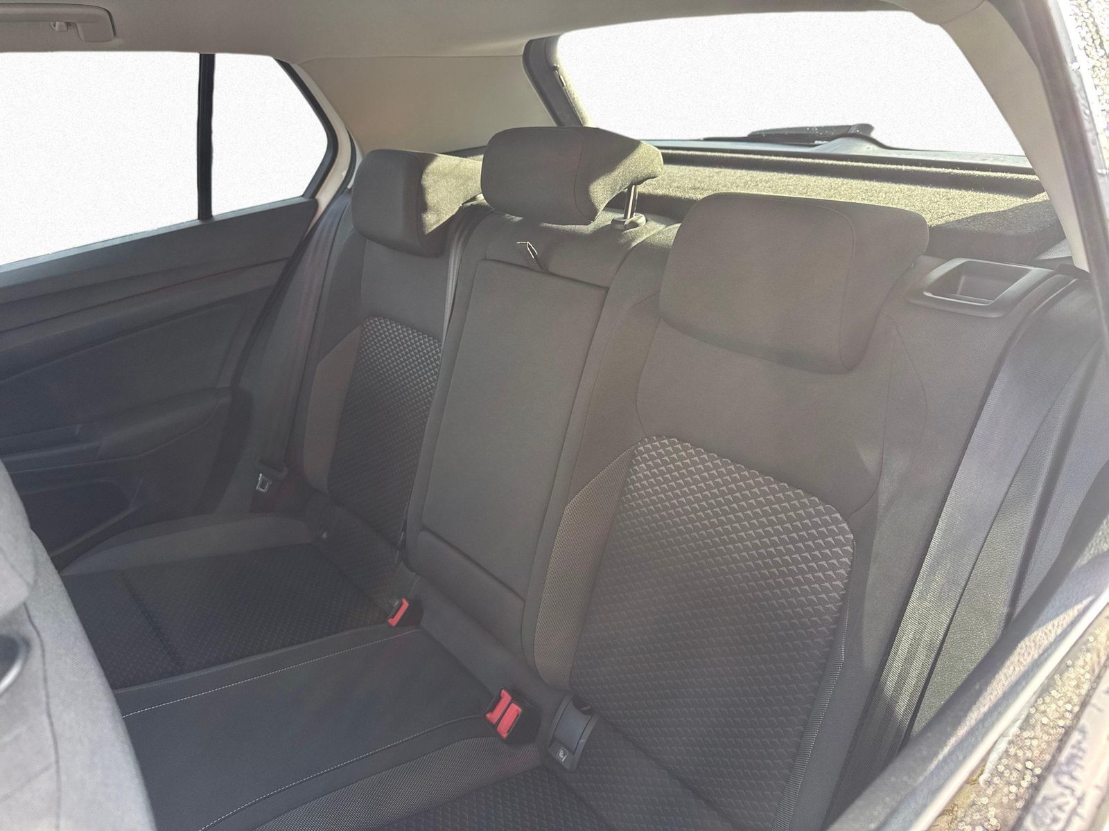 Volkswagen Golf VIII Active 1.5 TSI 6-Gang AHK KAMERA foto 12